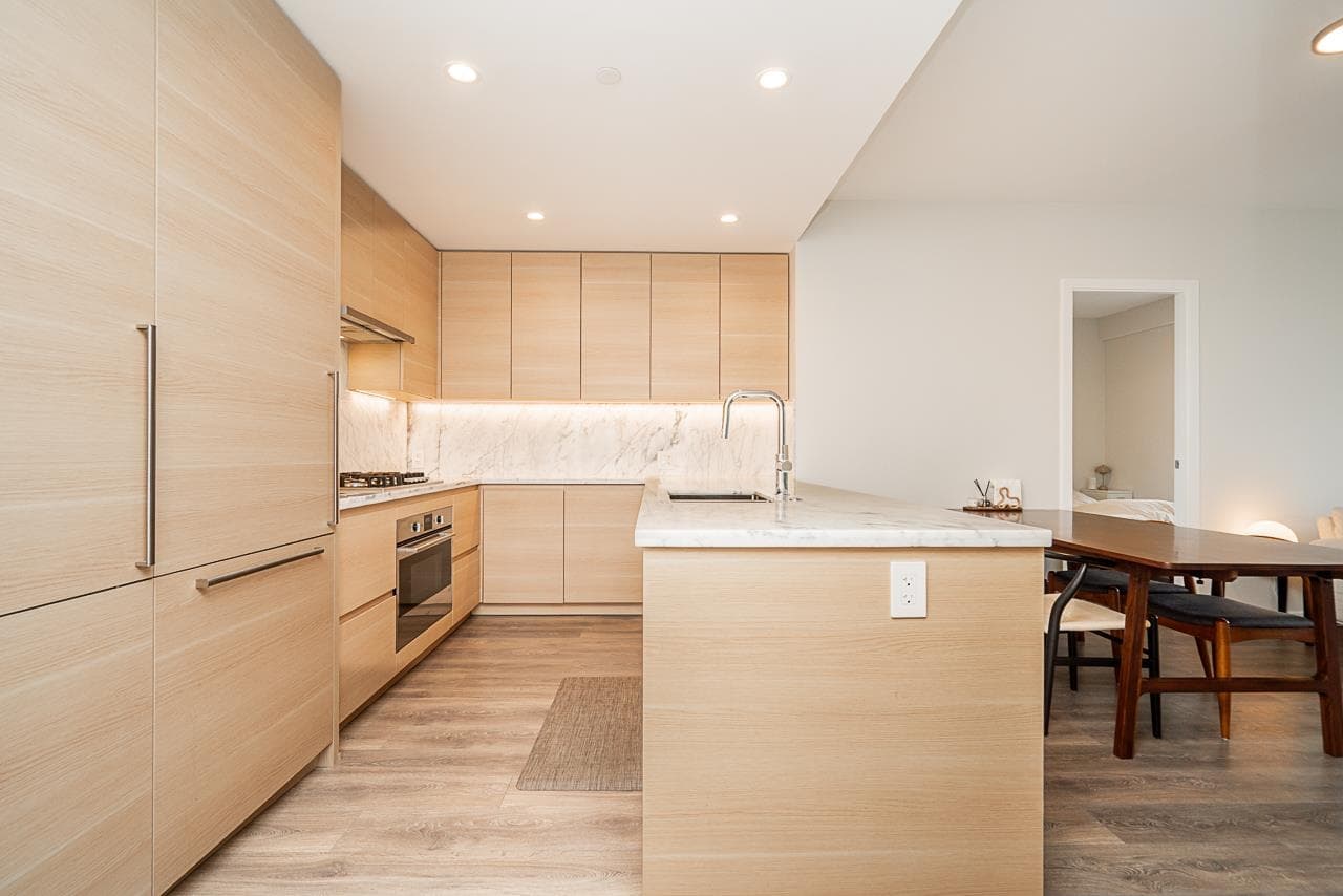 901 - 305 Morrissey Road, Port Moody, V3H 0M3 — photo 5
