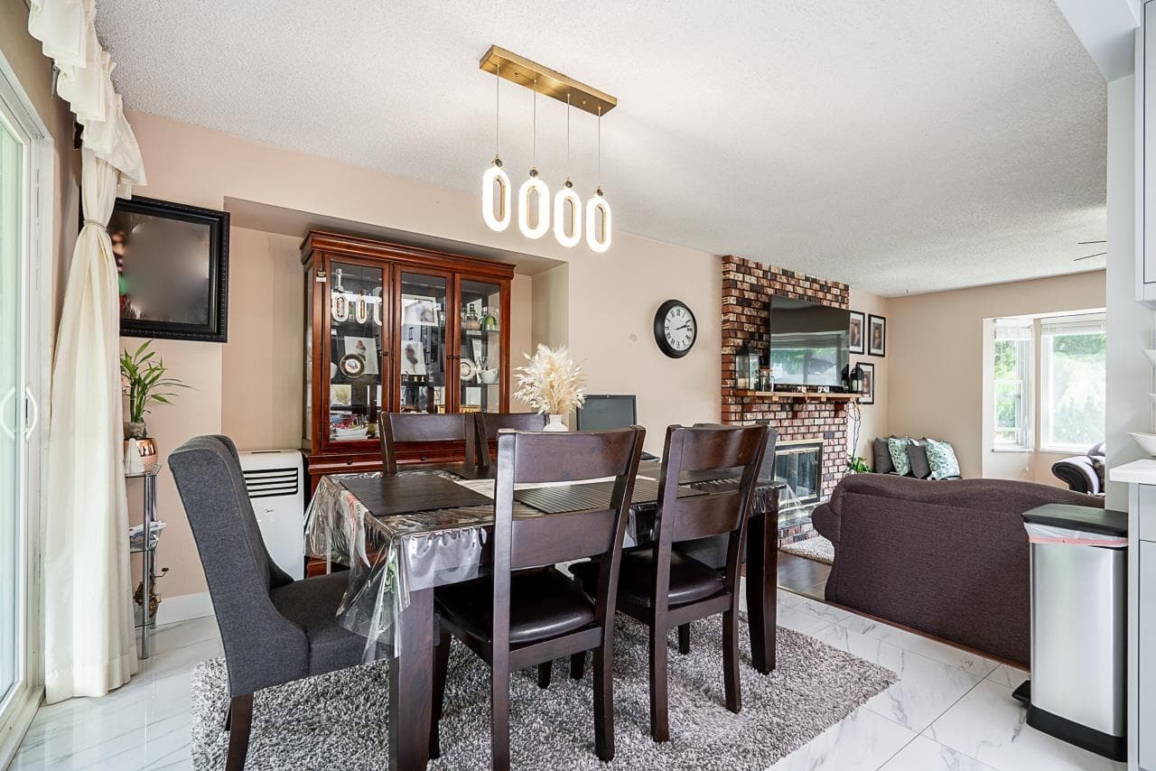 12991 65a Avenue, Surrey, V3W 7H6 — photo 5