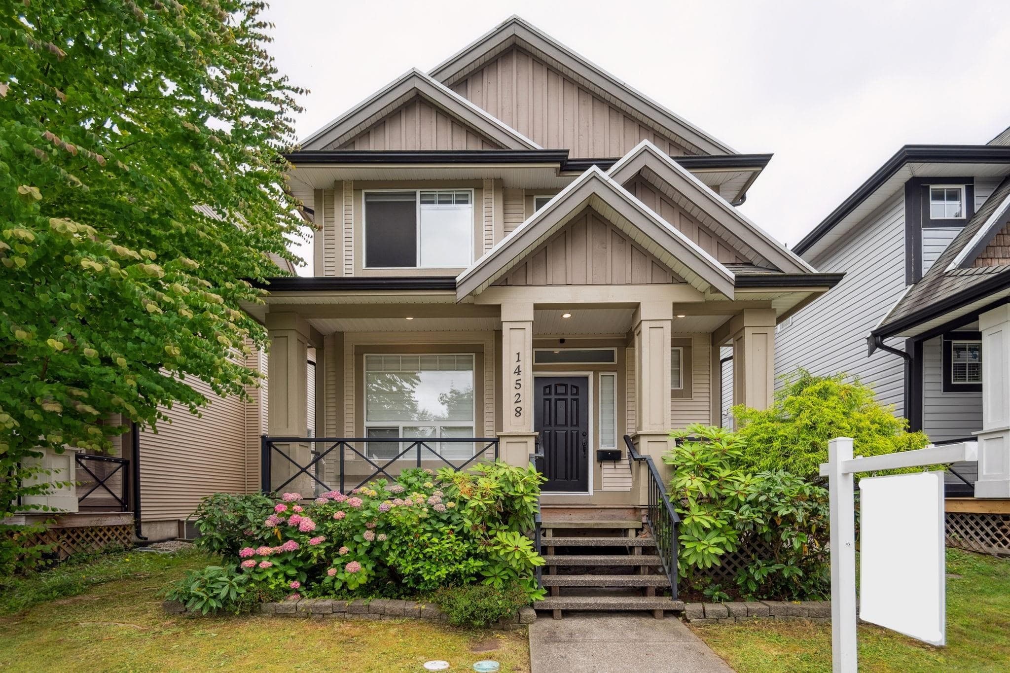 14528 60 Avenue, Surrey