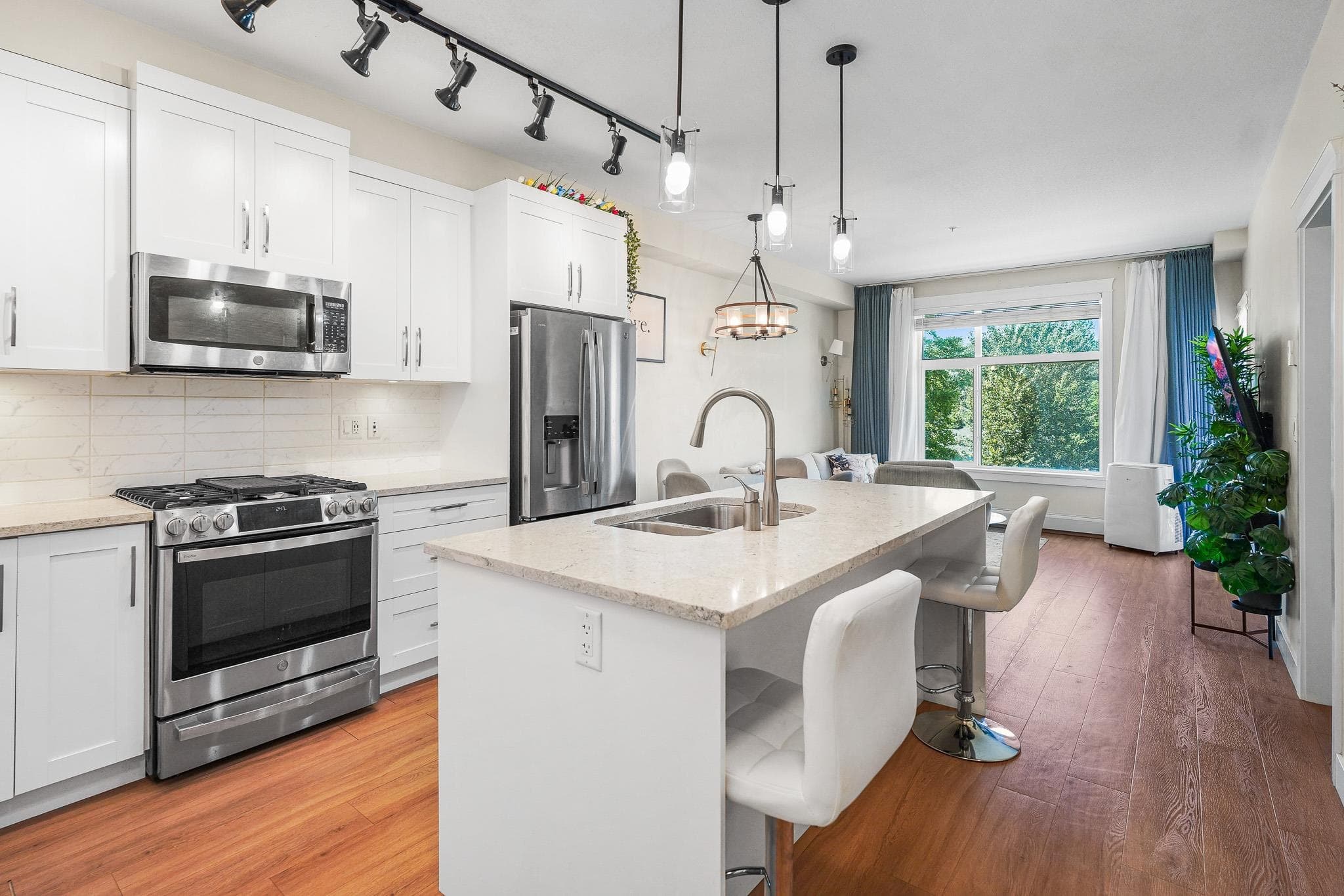 415 - 11077 Ravine Road, Surrey, V3T 0R7 — photo 4