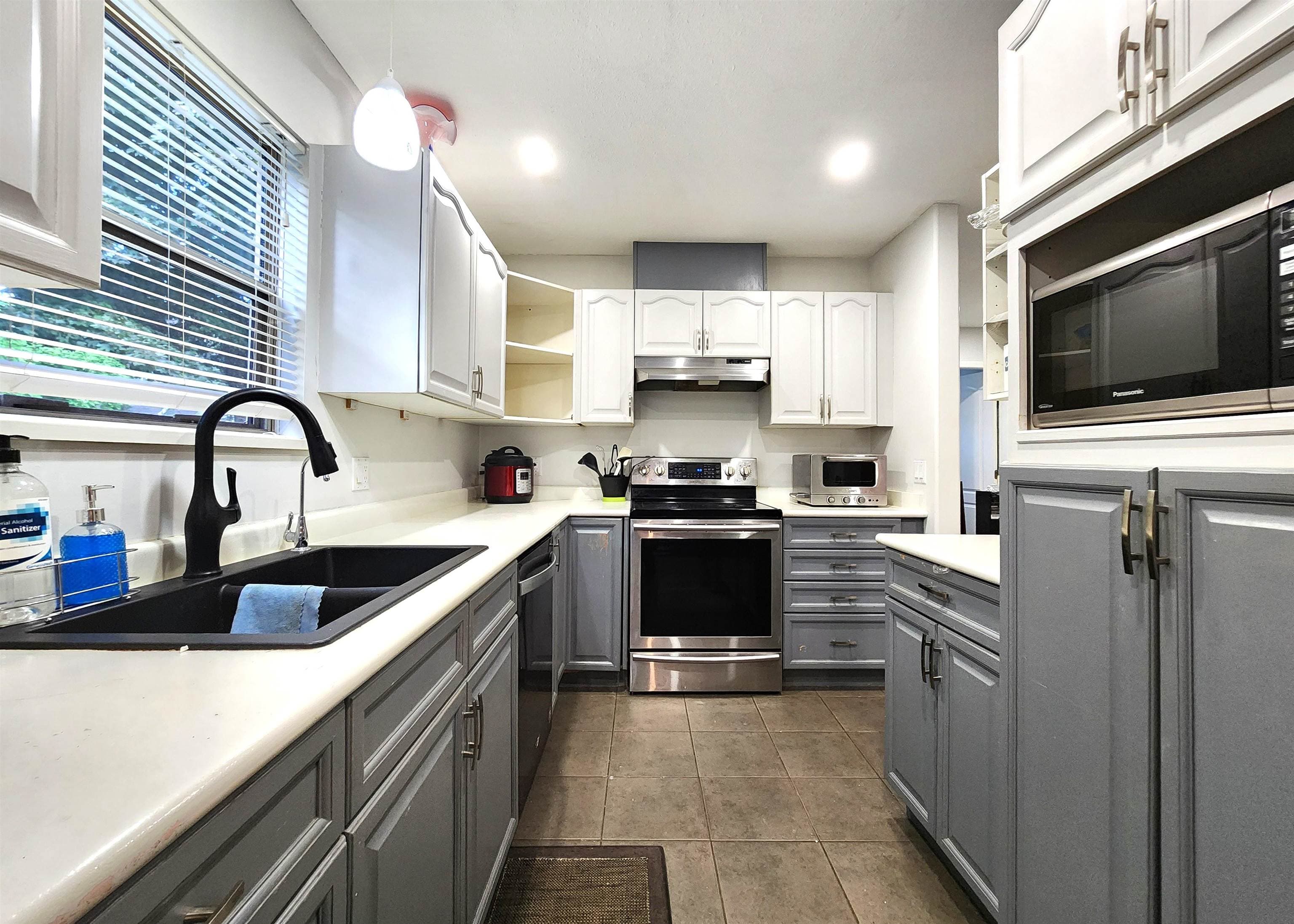 34 - 20841 Dewdney Trunk Road, Maple Ridge, V2X 3E7 — photo 2