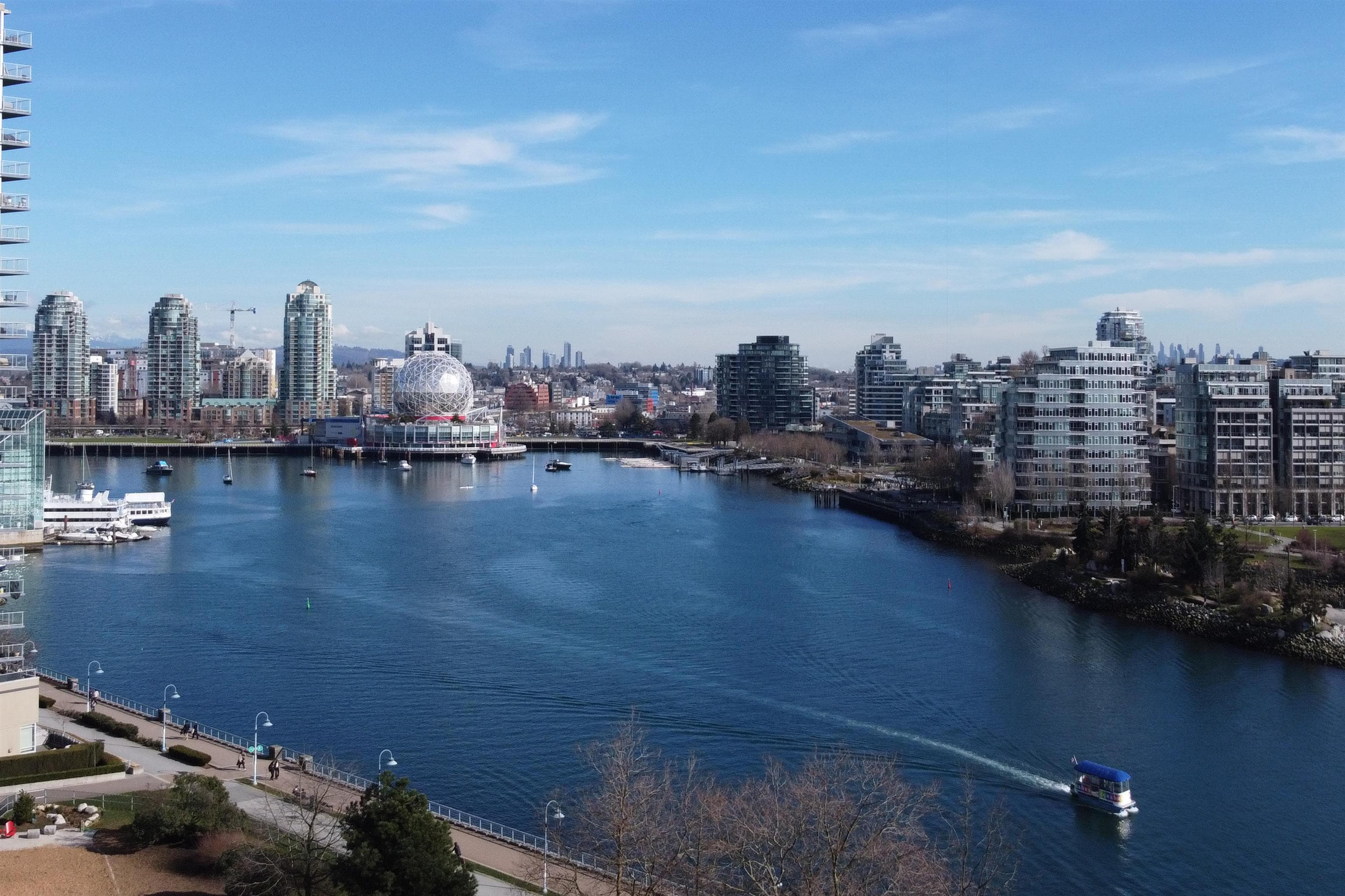 907 - 1288 Marinaside Crescent, Vancouver, V6Z 2W5 — photo 2