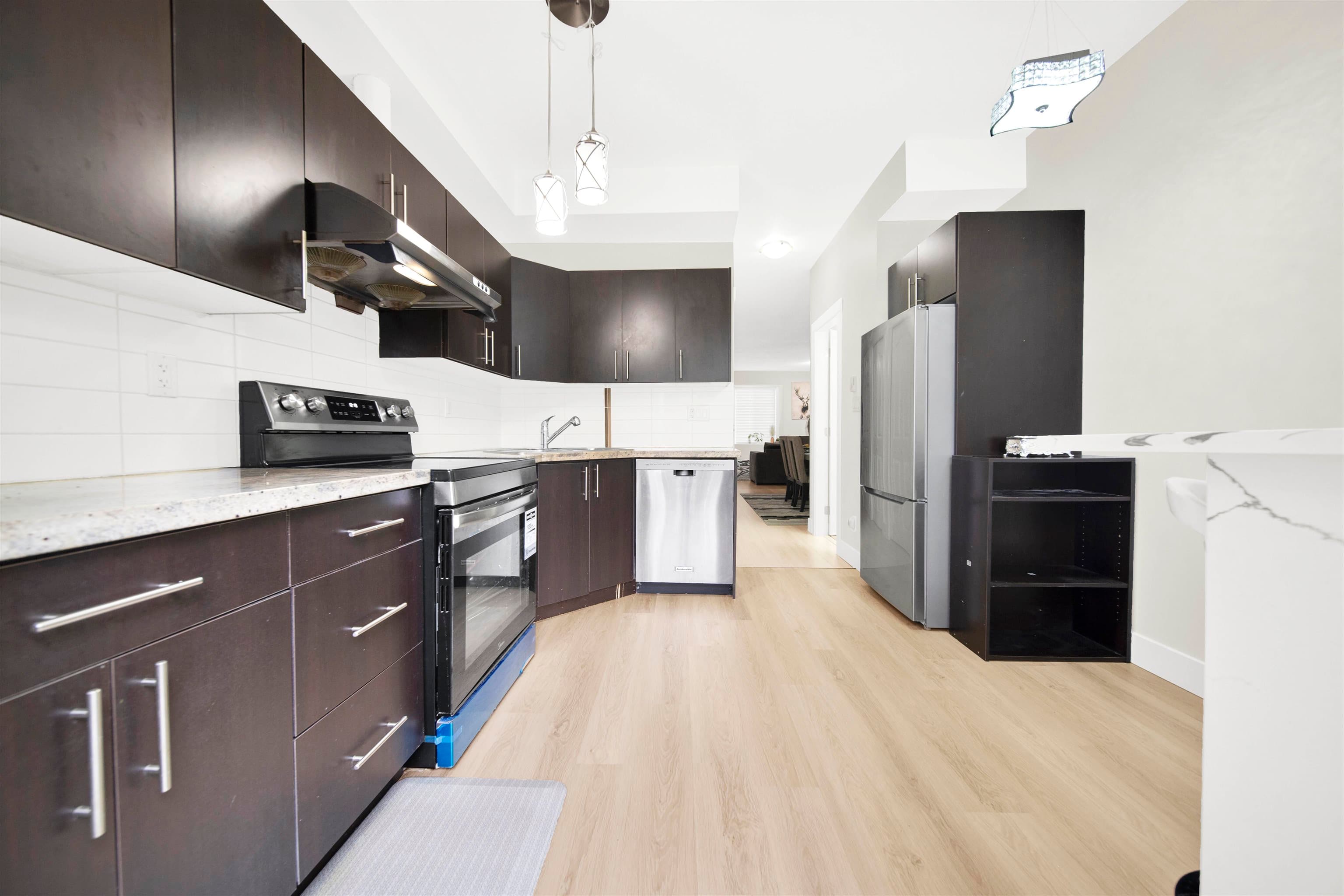 51 - 13899 Laurel Drive, Surrey, V3T 0E3 — photo 5