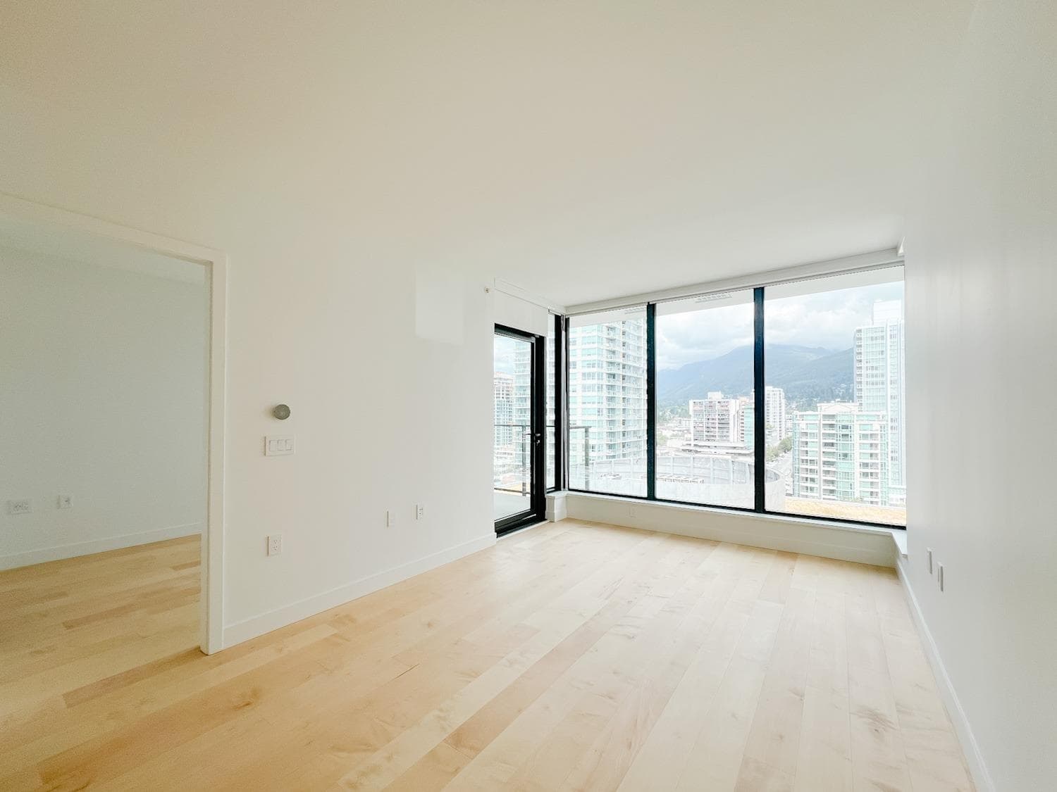 1108 - 135 13th Street, North Vancouver, V7L 0J8 — photo 5