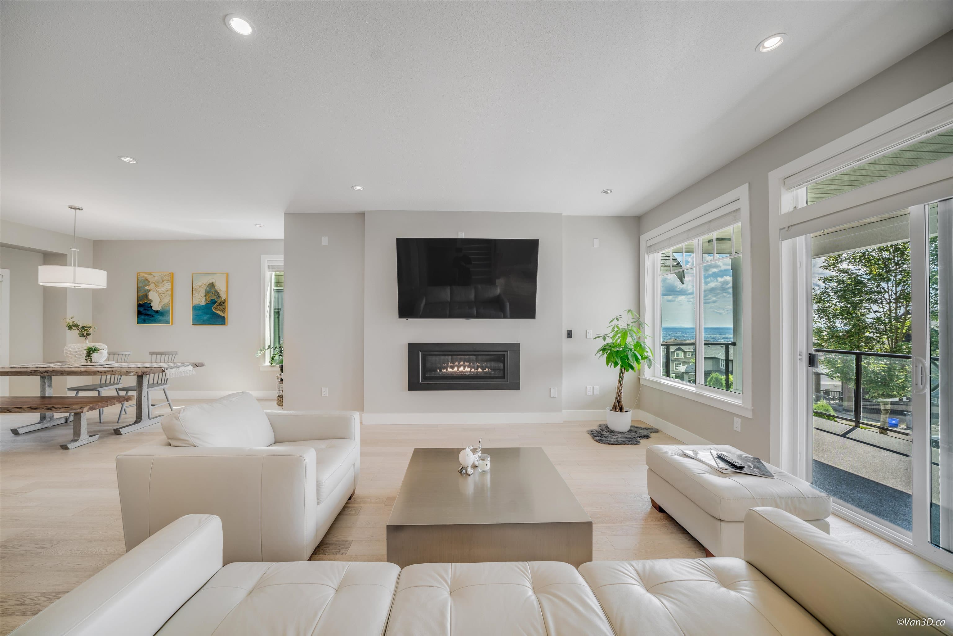 3485 Chandler Street, Coquitlam, V3E 0K2 — photo 3