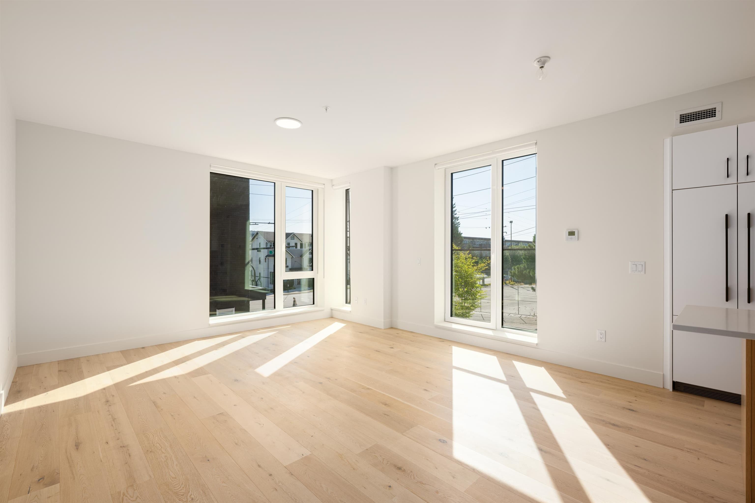 TH6 - 610 E 3rd Street, North Vancouver, V7L 1G7 — photo 2