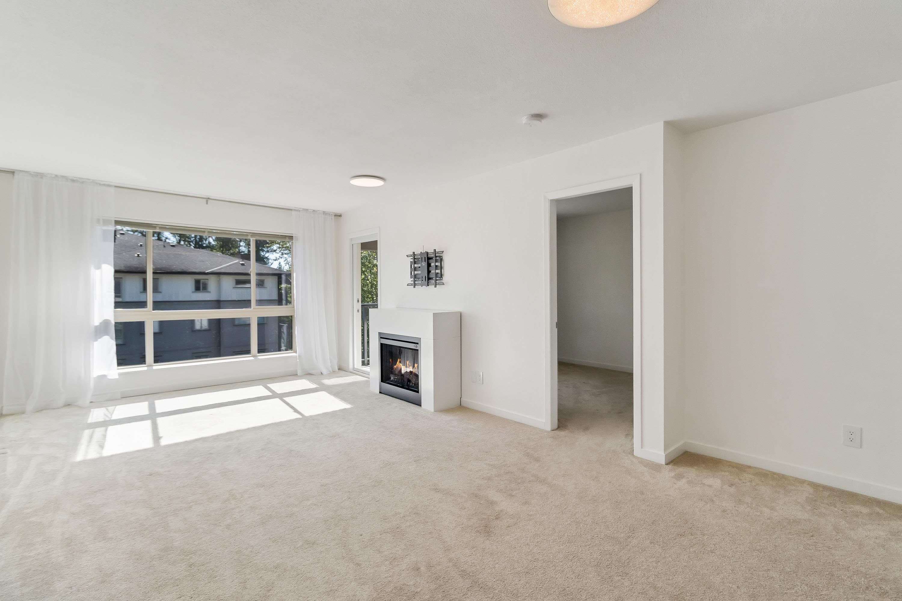 412 - 11665 Haney Bypass, Maple Ridge, V2X 8W9 — photo 3