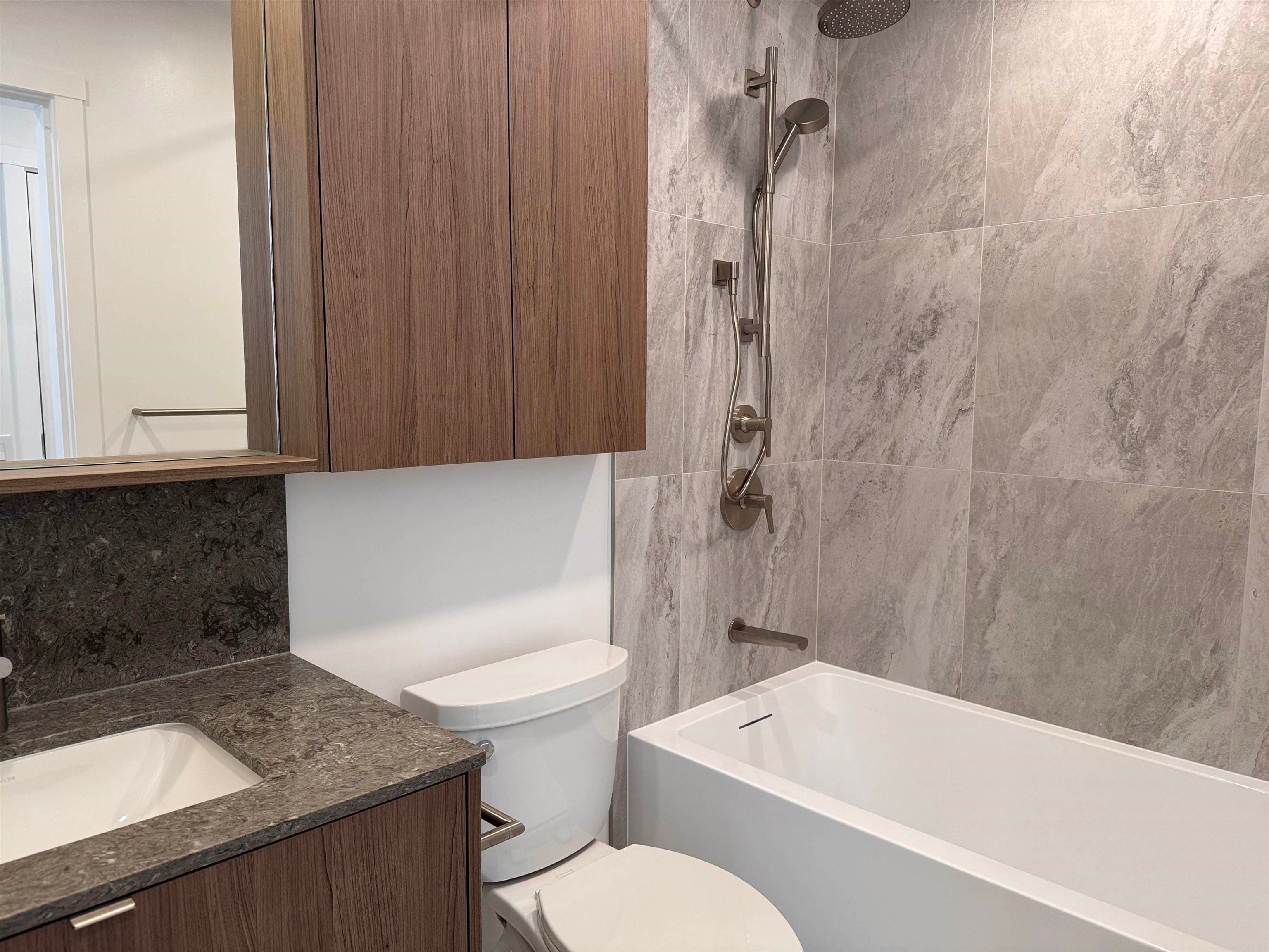 1409 - 626 Claremont Street, Coquitlam, V3J 3T4 — photo 5