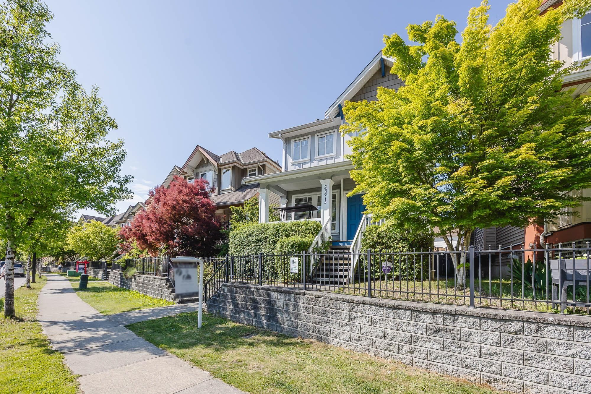 23413 Kanaka Way, Maple Ridge
