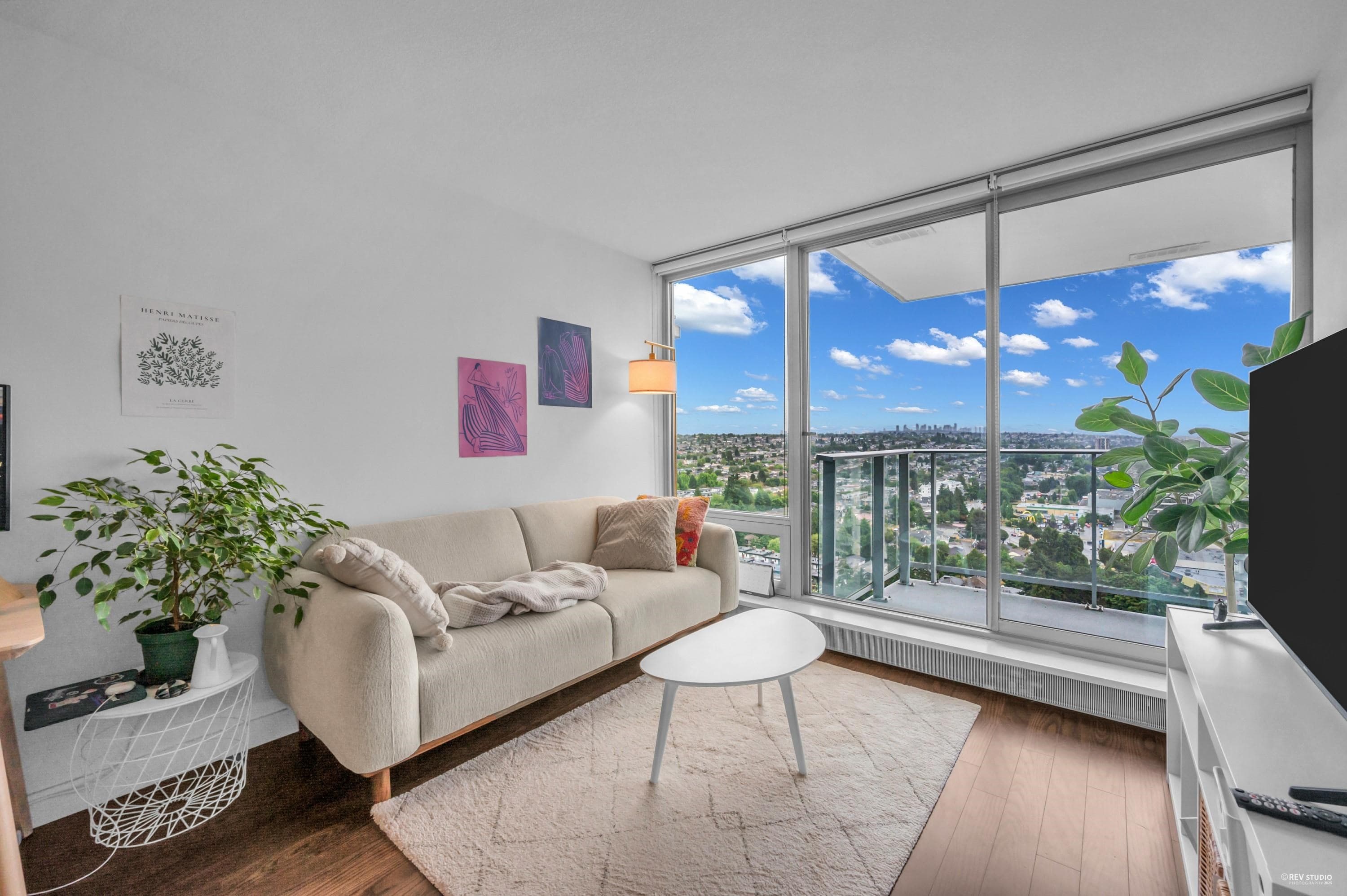 2205 - 8031 Nunavut Lane, Vancouver, V5X 0C9 — photo 4