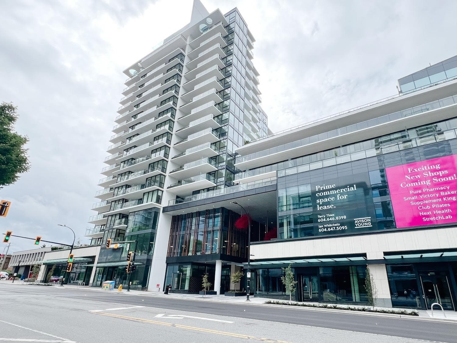 1006 - 135 13th Street, North Vancouver, V7L 0J8 — photo 2