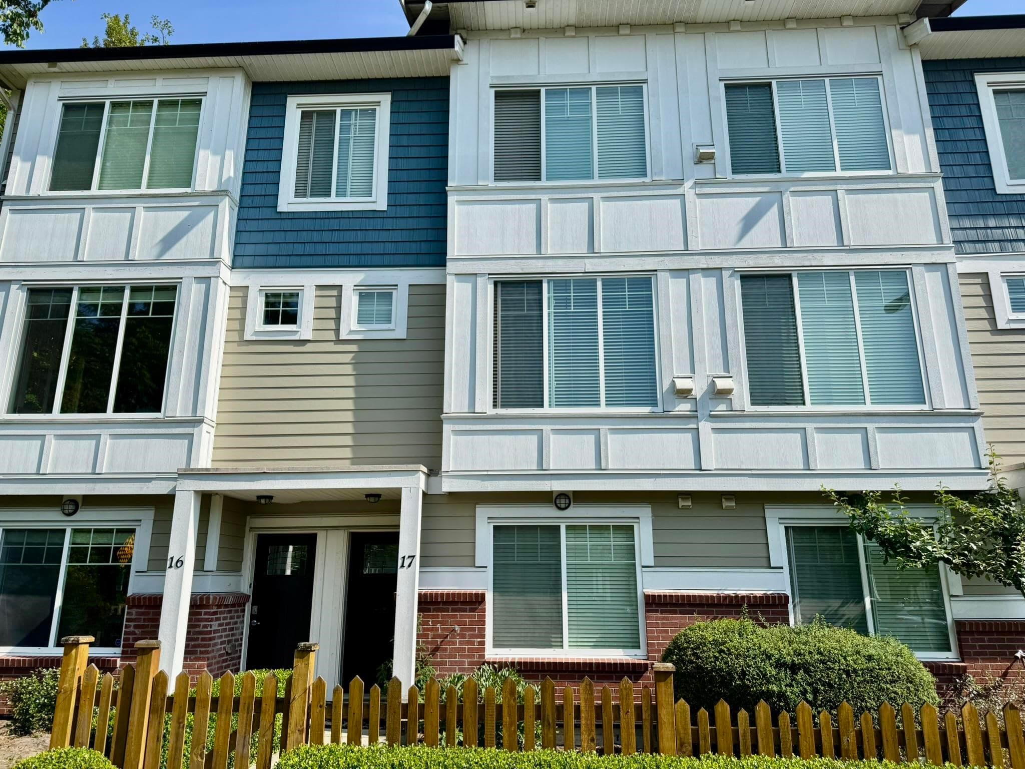 17 - 8747 162 Street, Surrey, V4N 6R1 — photo 2