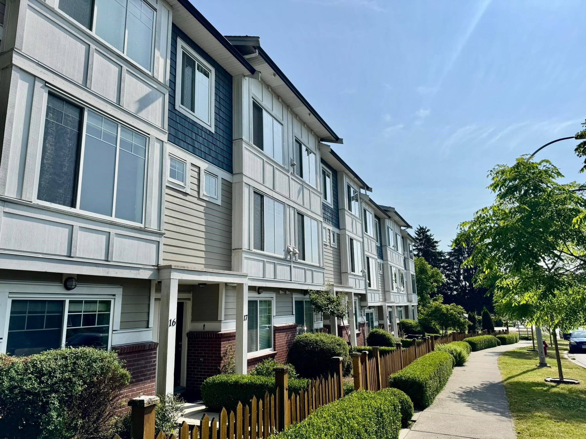 17 - 8747 162 Street, Surrey, V4N 6R1 — photo 3