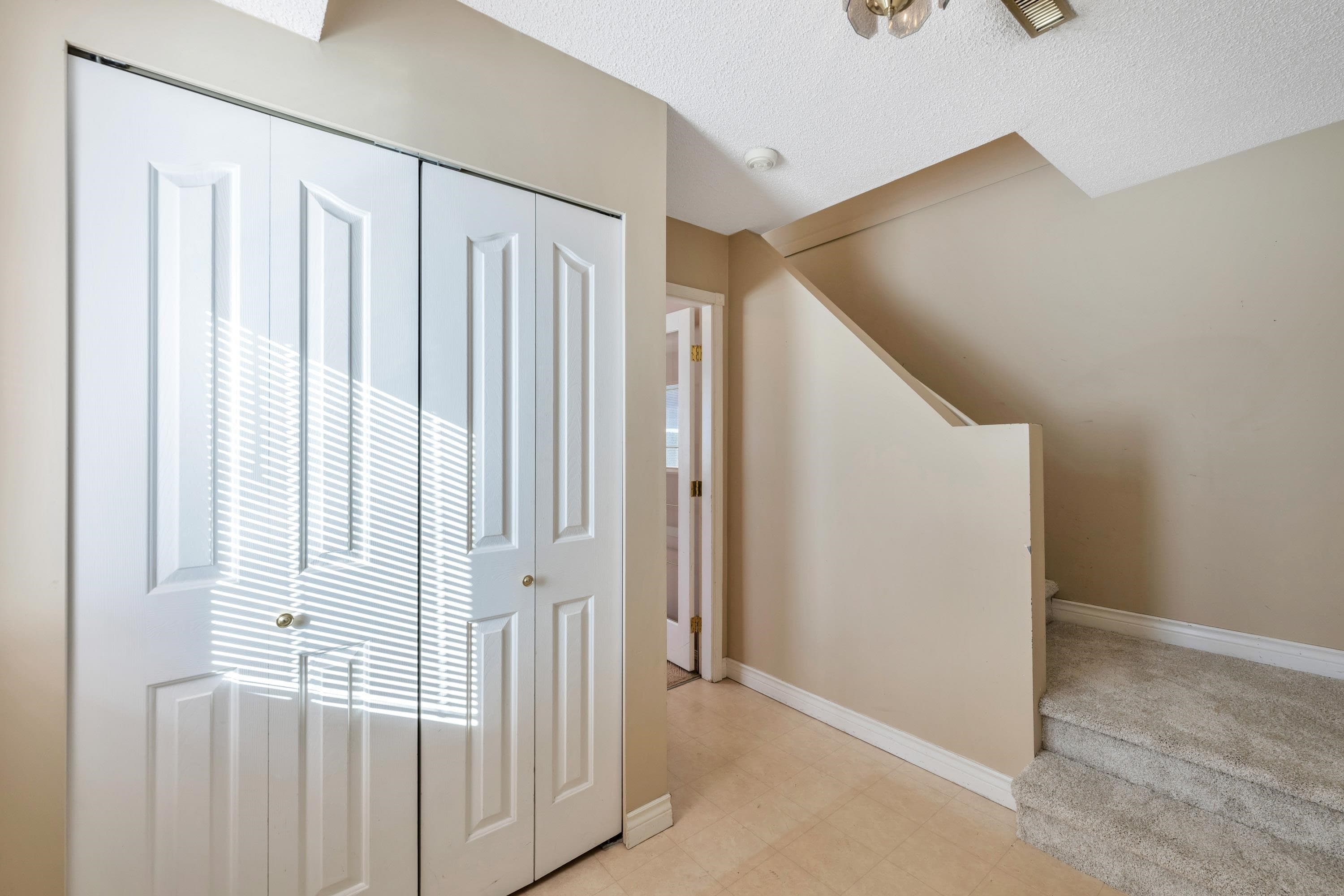 26619 30 Avenue, Langley, V4W 3B7 — photo 4