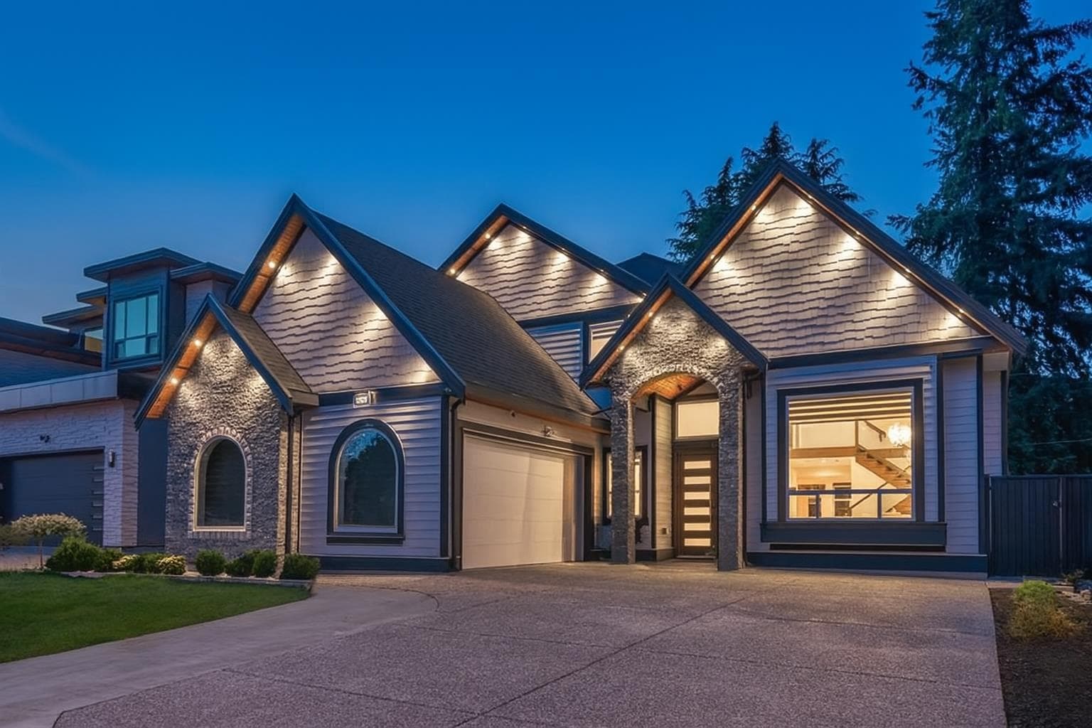 12629 90 Avenue, Surrey