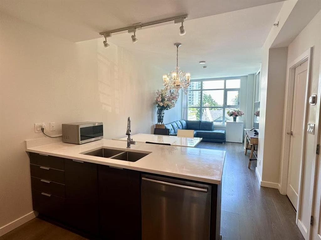 309 - 3333 Sexsmith Road, Richmond, V6X 0R7 — photo 5