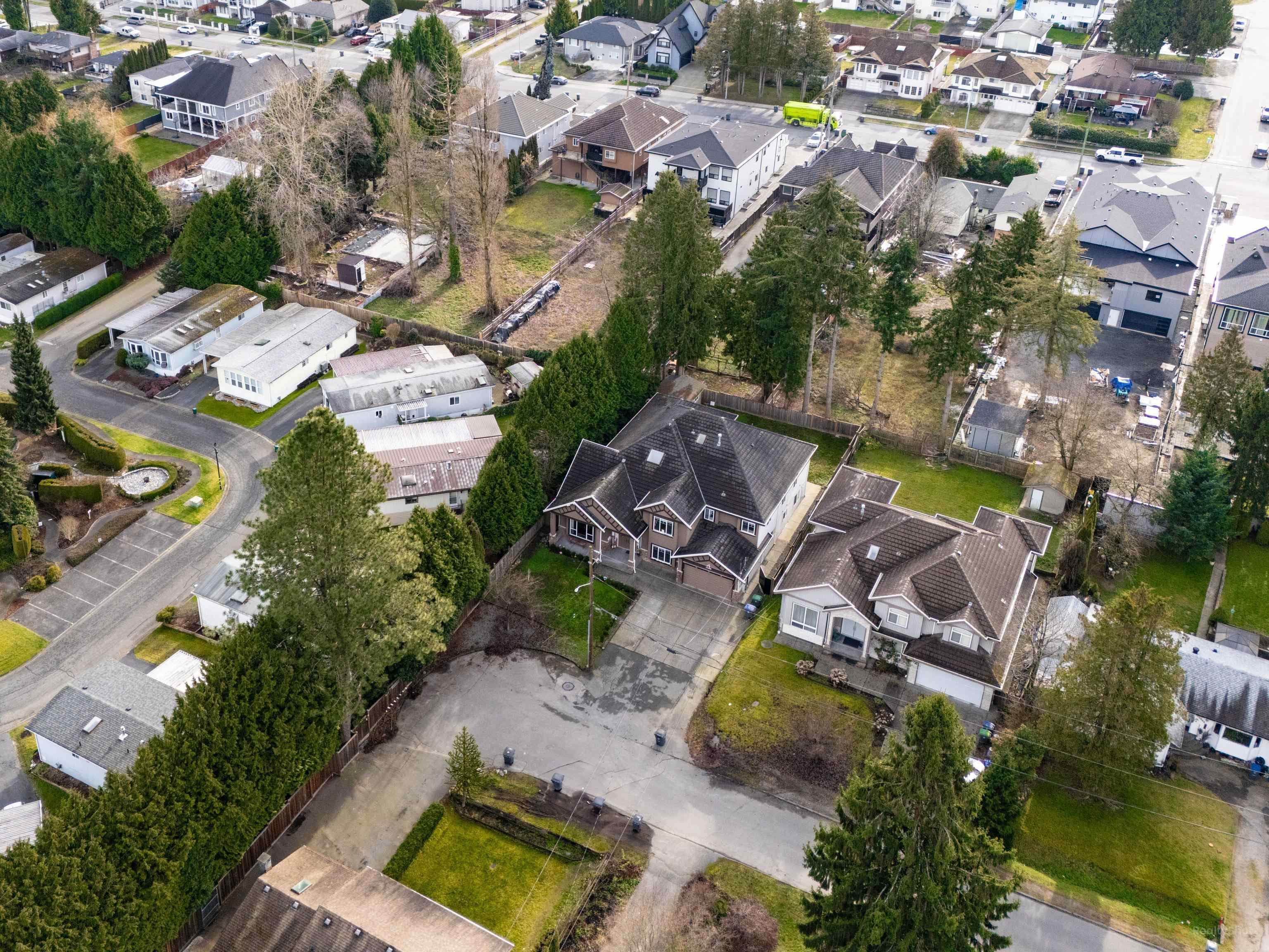 13466 81b Avenue, Surrey, V3W 3C9 — photo 3
