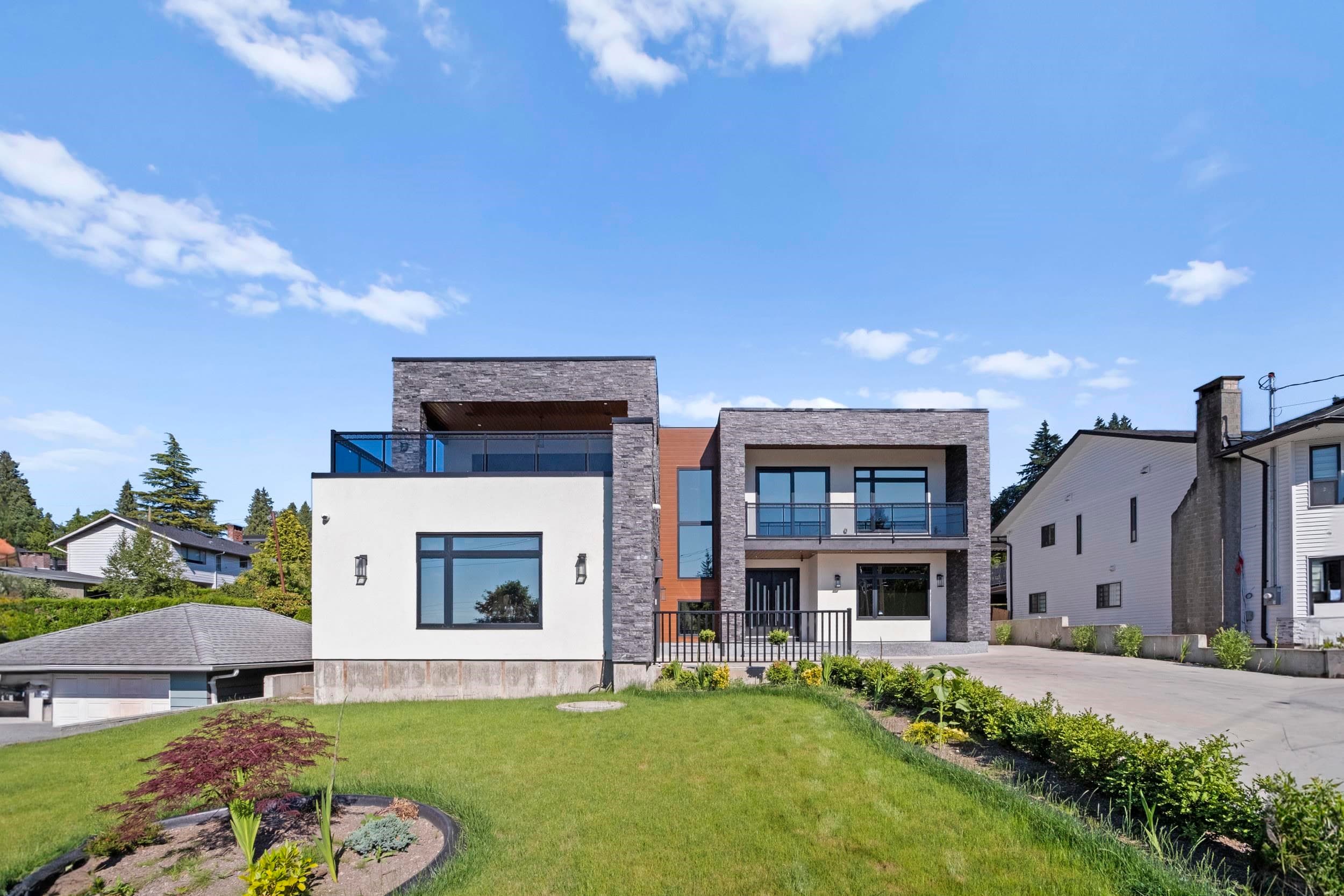 11066 River Road, Delta