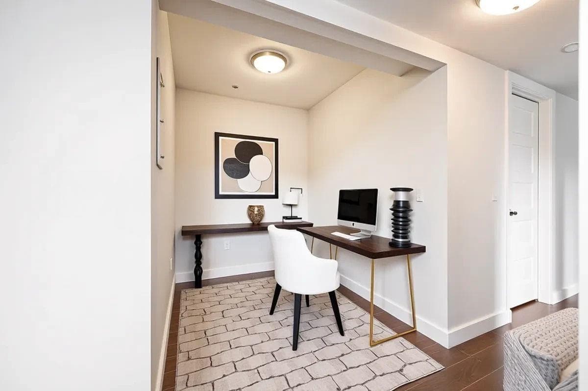 712 - 13883 Laurel Drive, Surrey, V3T 1A8 — photo 3