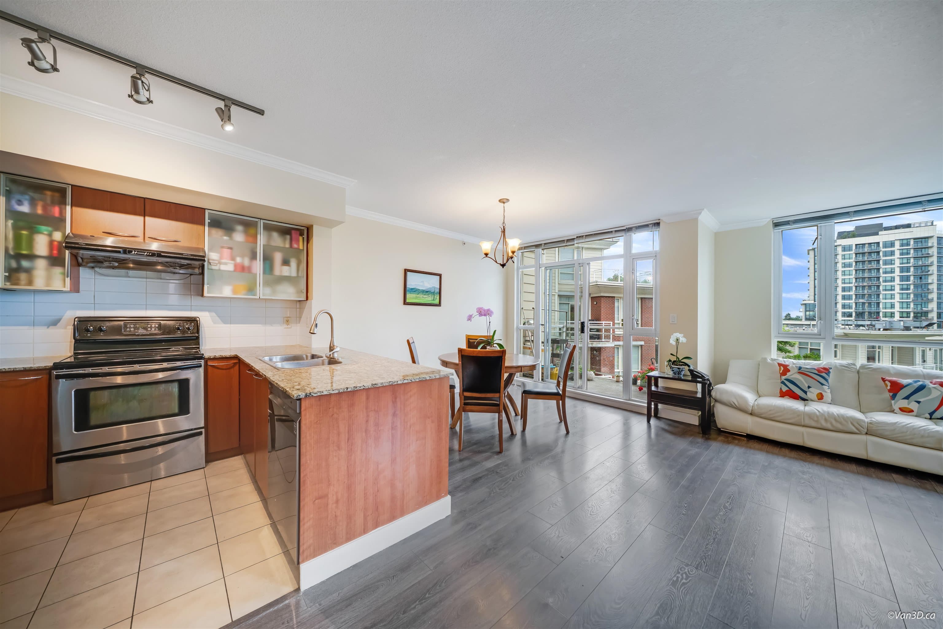 603 - 4028 Knight Street, Vancouver, V5N 5Y8 — photo 4