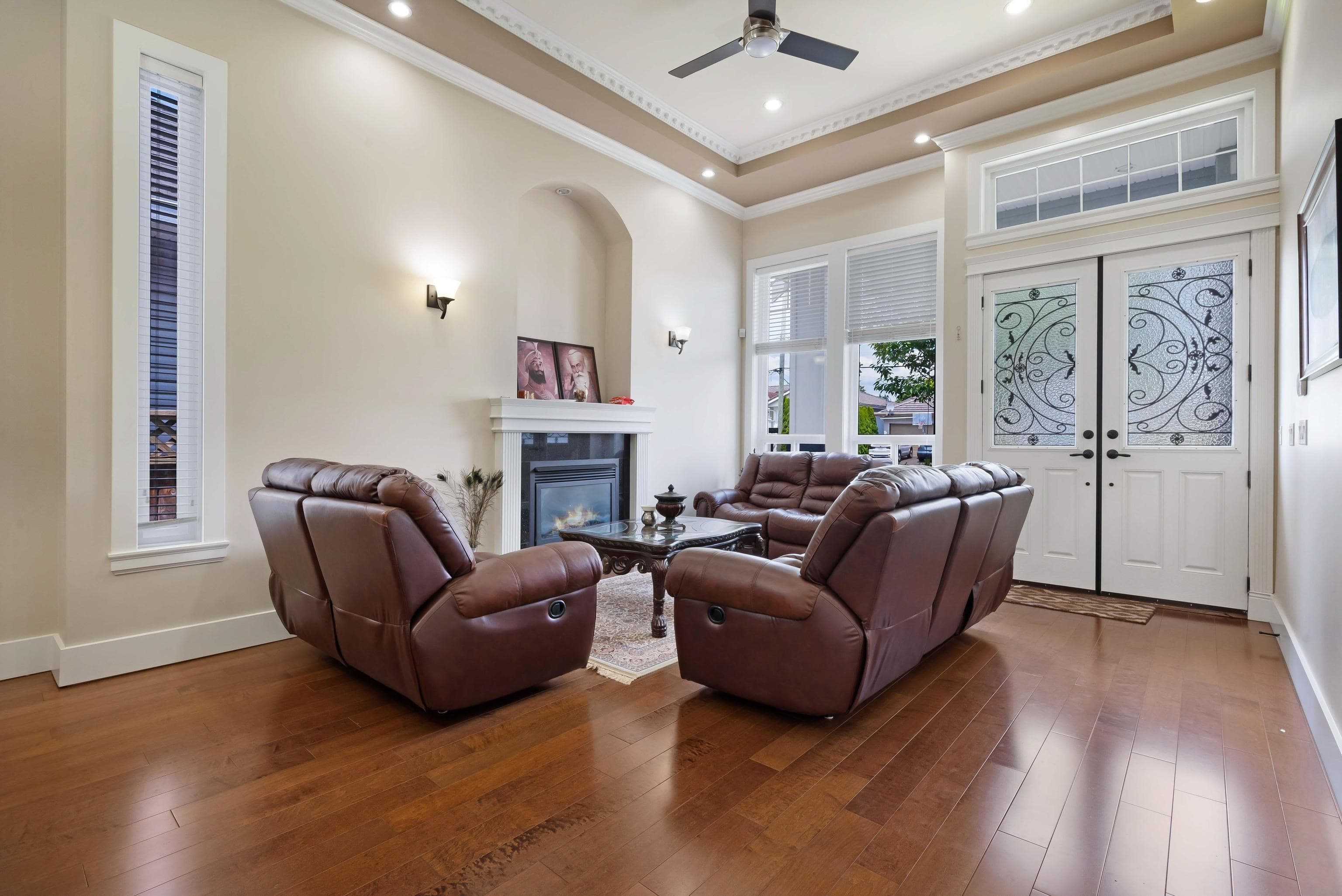 11438 81a Avenue, Delta, V4C 2A6 — photo 2