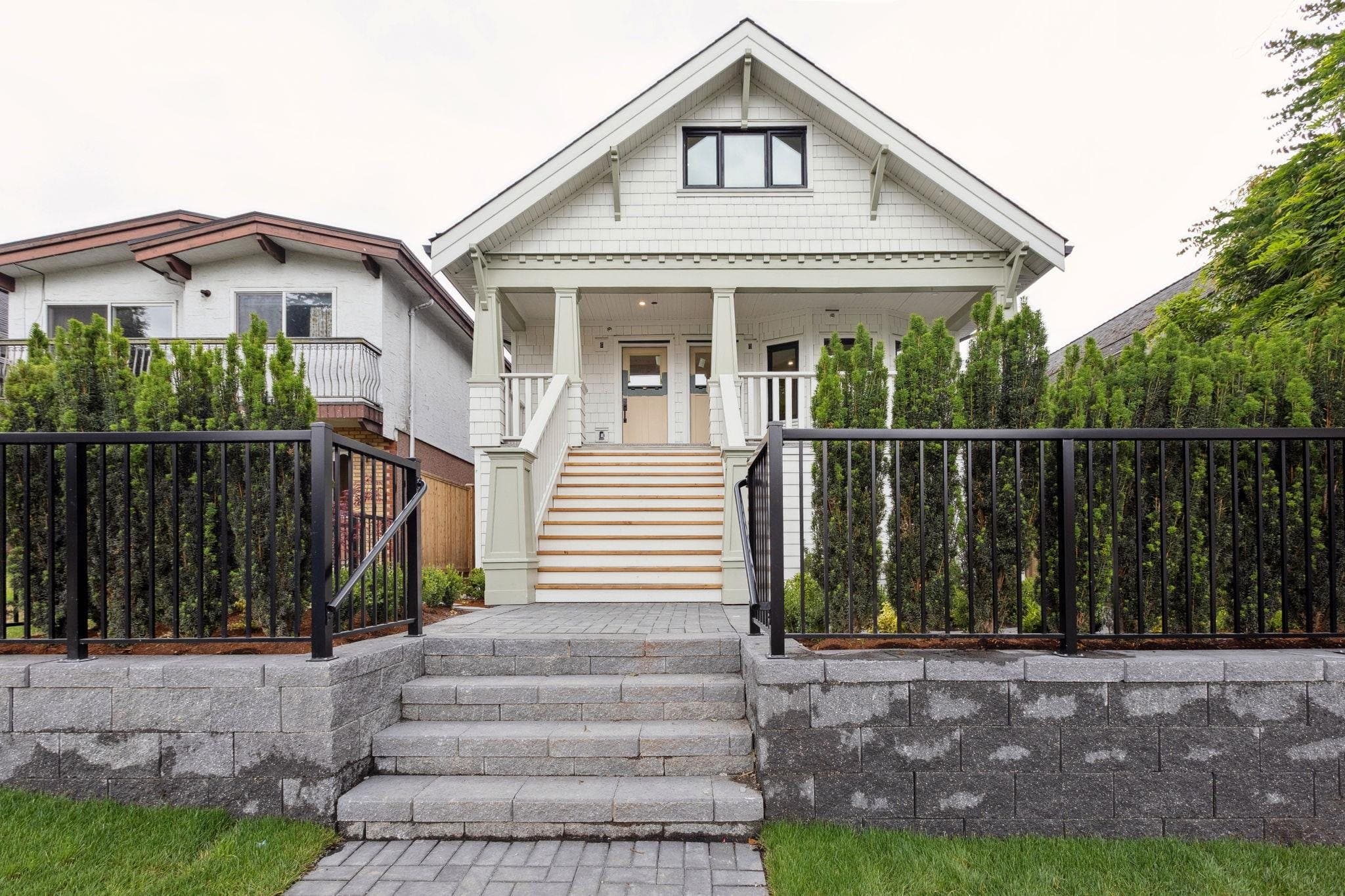 2530 Mcgill Street, Vancouver