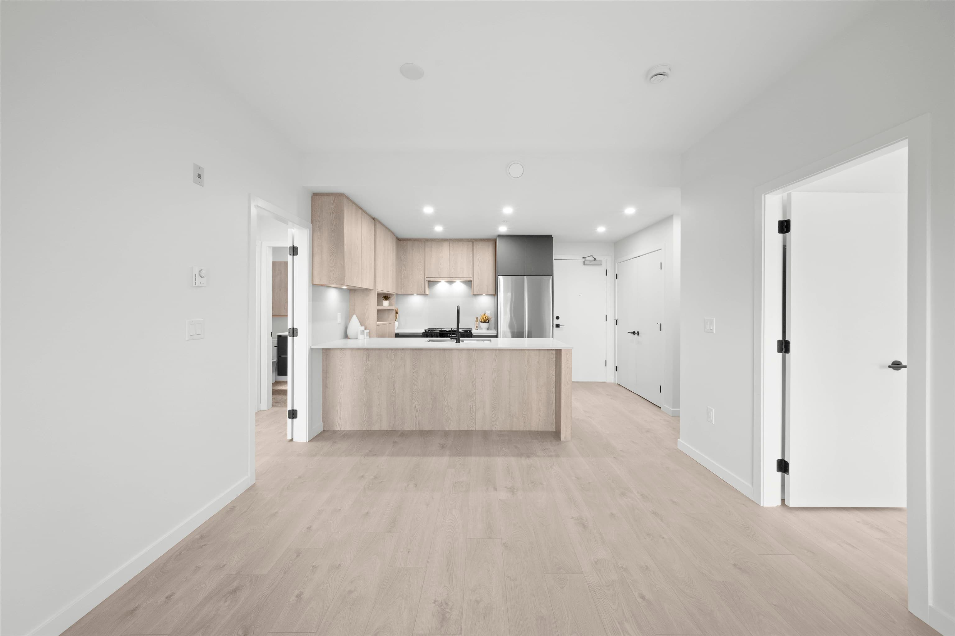 503 - 6585 195a Street, Surrey, V4N 6B5 — photo 5