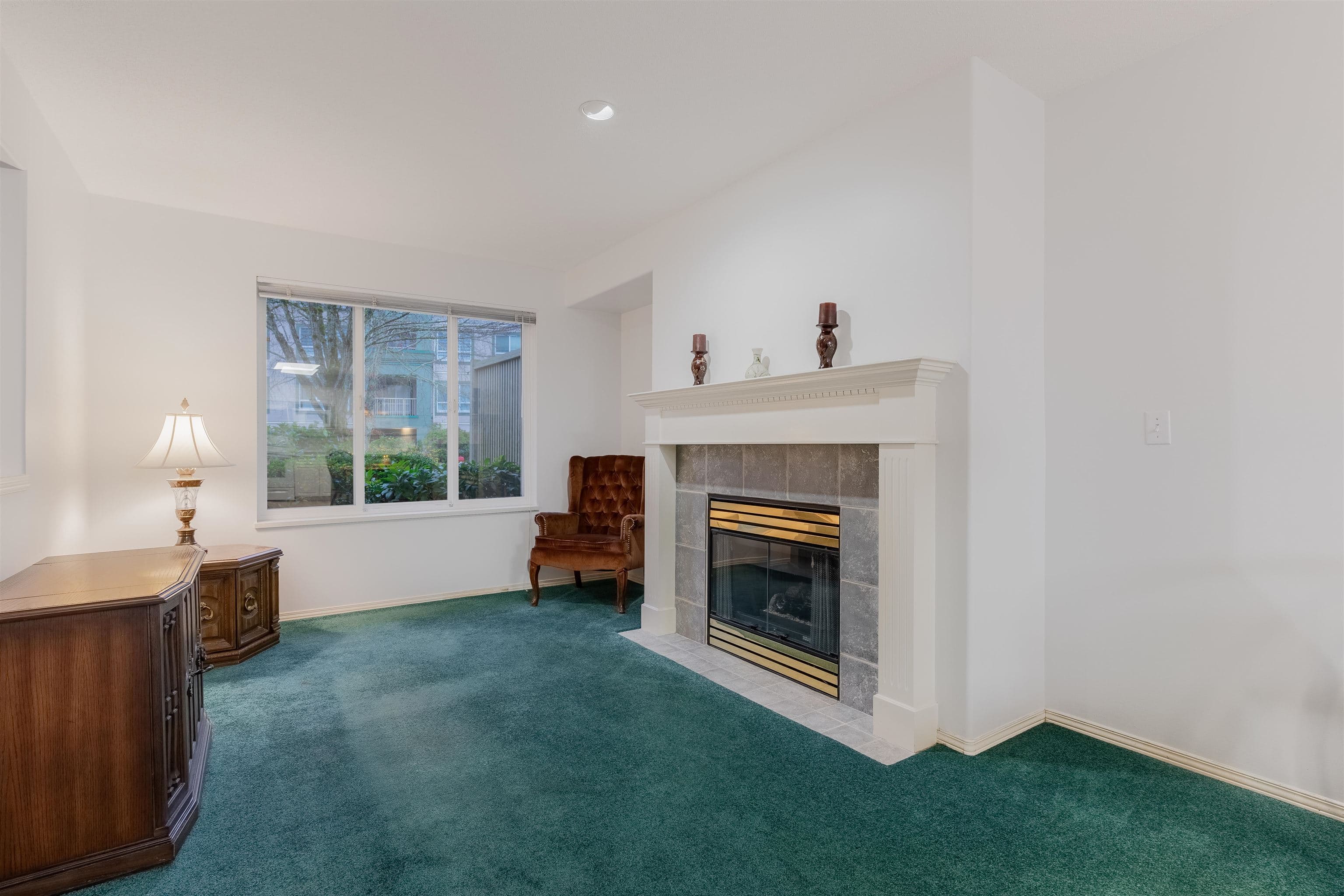 142 - 13888 70 Avenue, Surrey, V3W 0R8 — photo 3