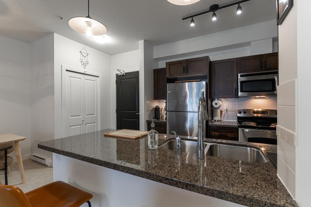 210 - 33898 Pine Street, Abbotsford, V2S 2P3 — photo 5