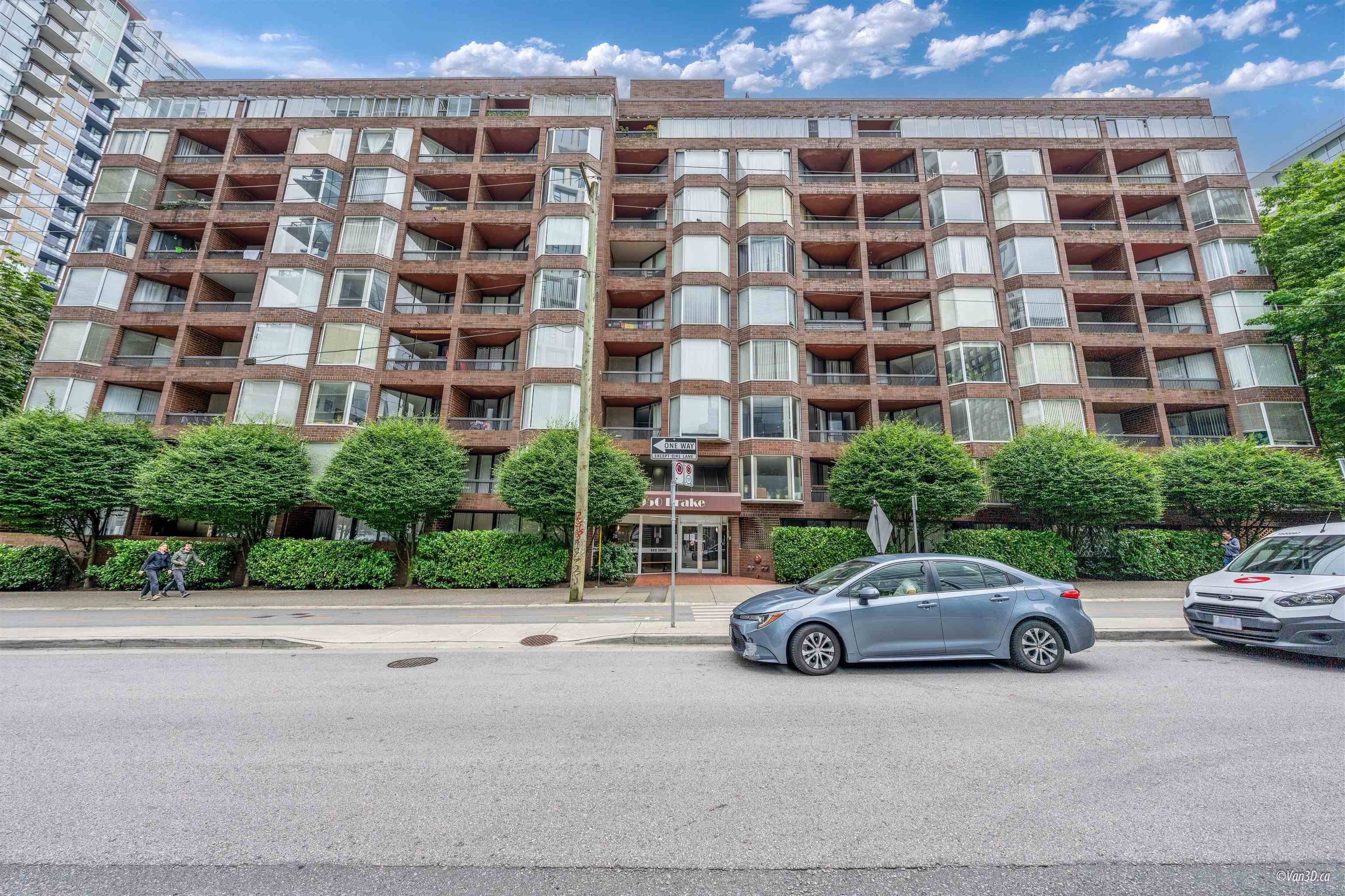 914 - 950 Drake Street, Vancouver