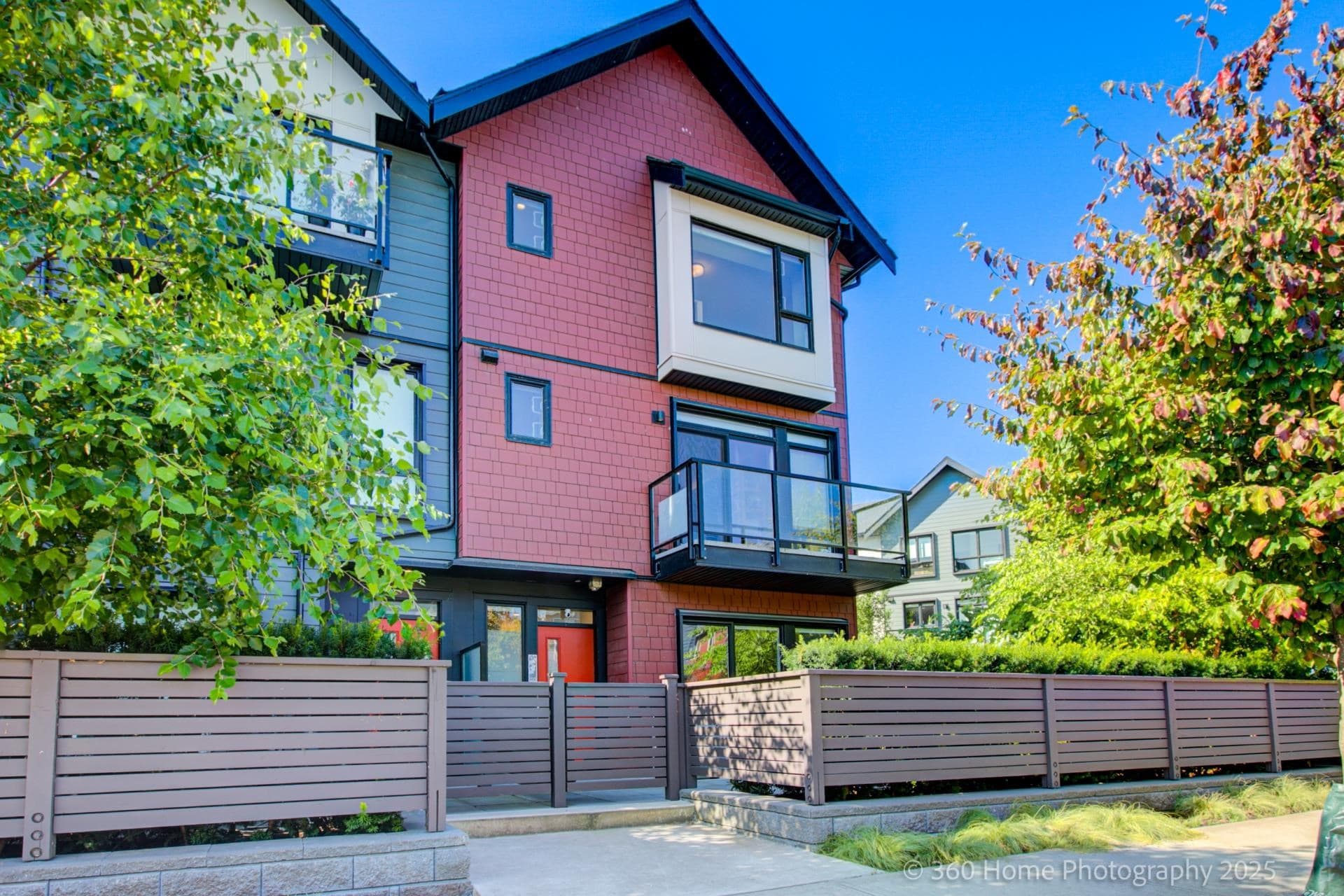 223 - 4738 Hemlock Way, Tsawwassen, V4M 0E3 — photo 2