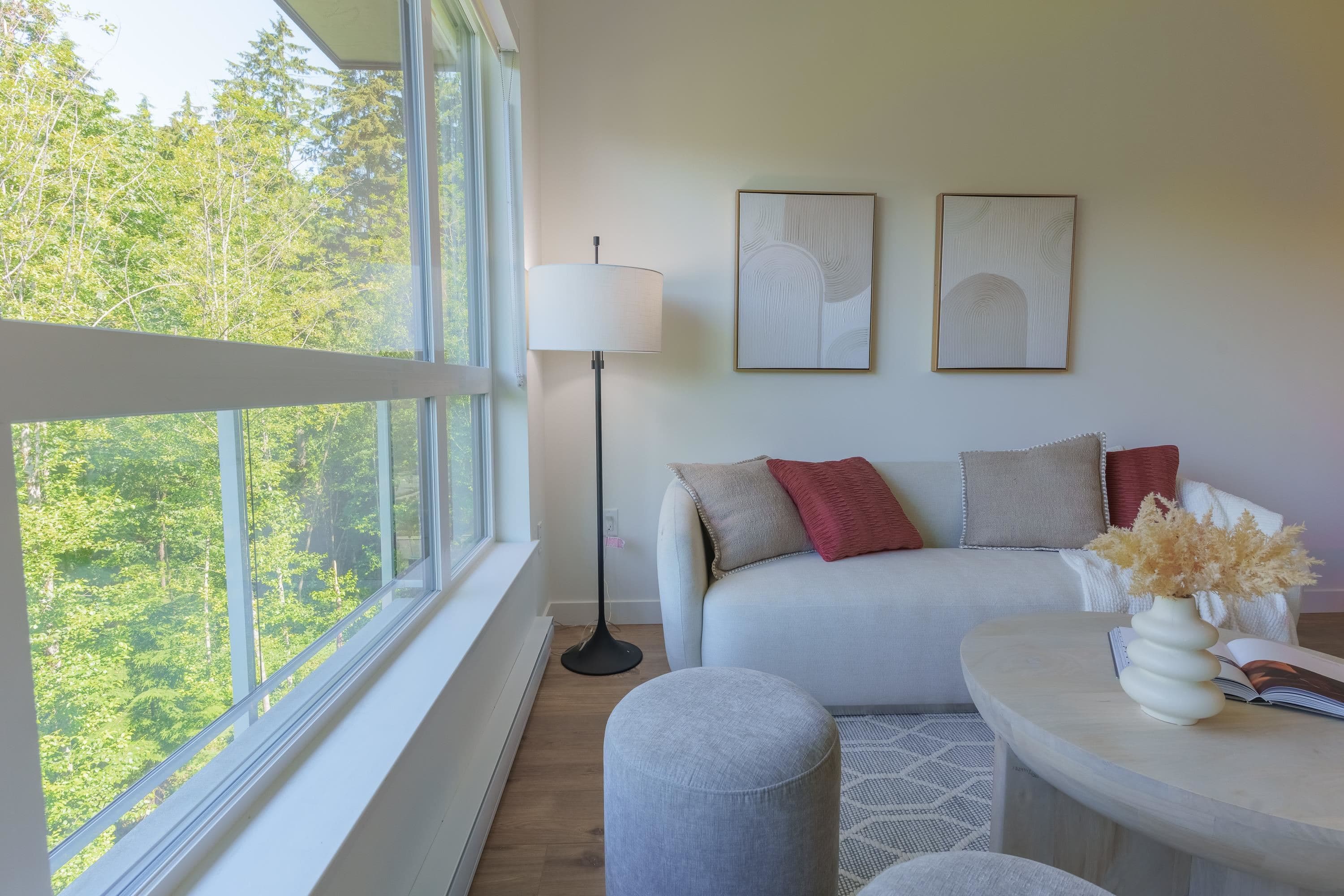 3594 Malsum Drive, Vancouver, V7G 0B4 — photo 4