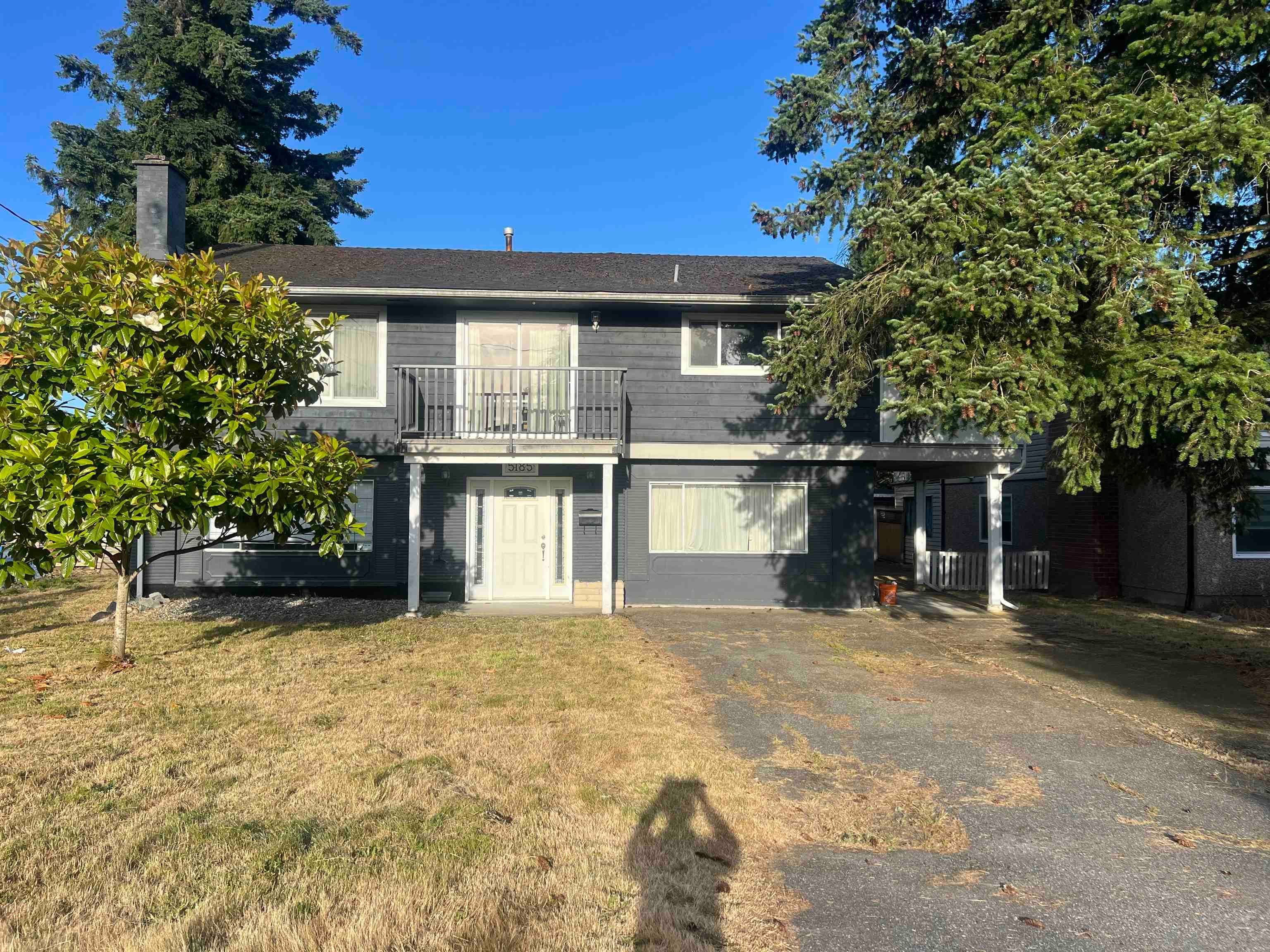 5185 N Whitworth Crescent, Delta