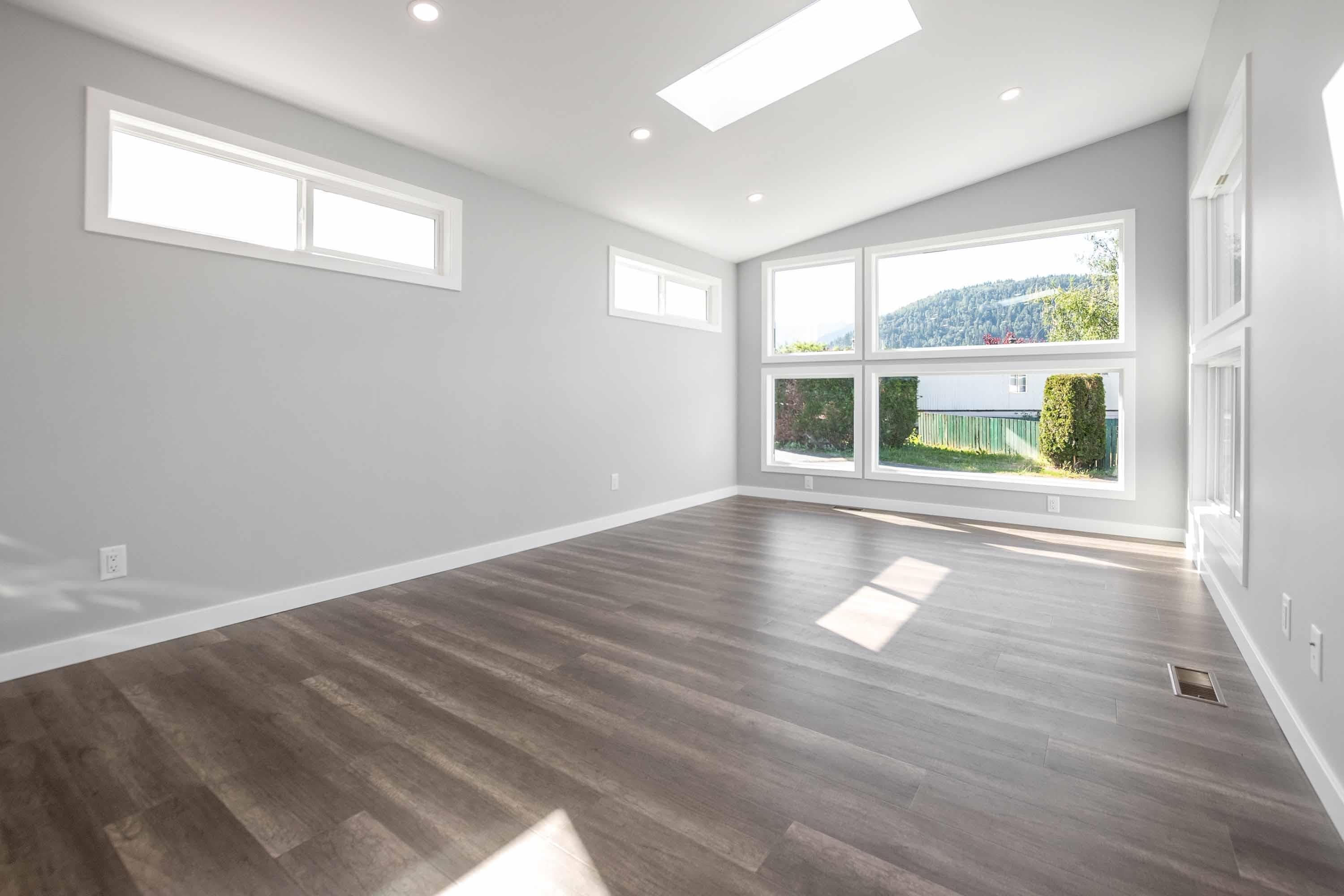102 - 45640 Watson Road, Chilliwack, V2R 3R1 — photo 3
