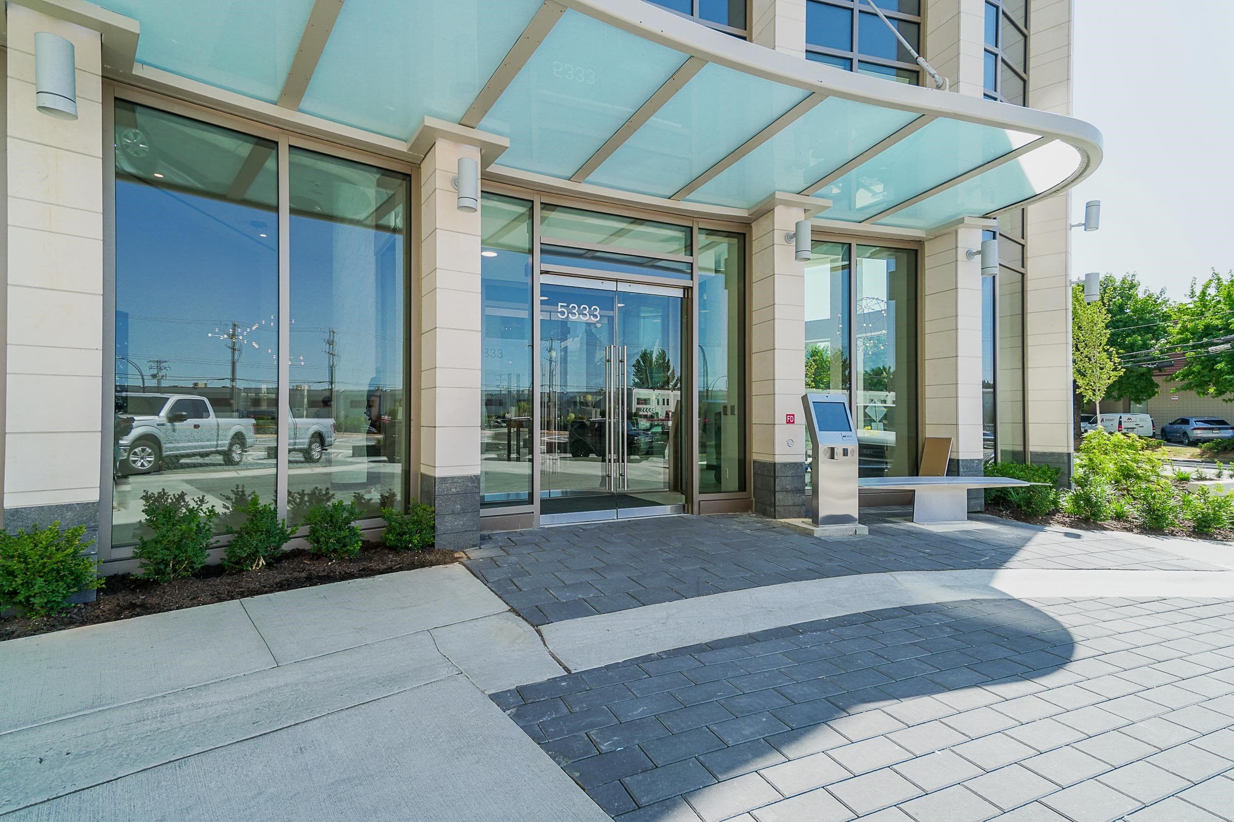 1602 - 5333 Goring Street, Burnaby, V5B 3A2 — photo 4