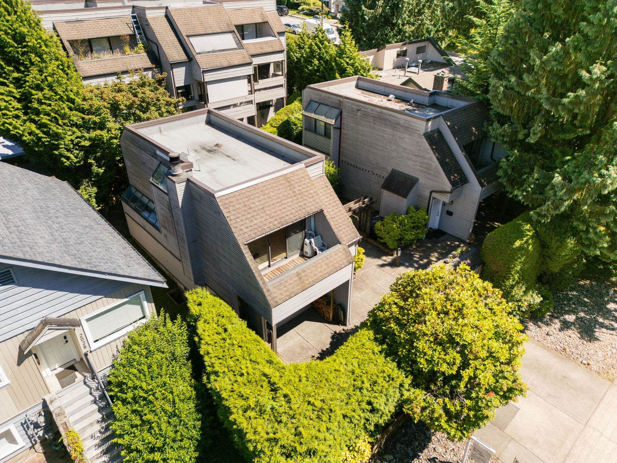 2024 Chesterfield Avenue, North Vancouver, V7M 2P6 — photo 4