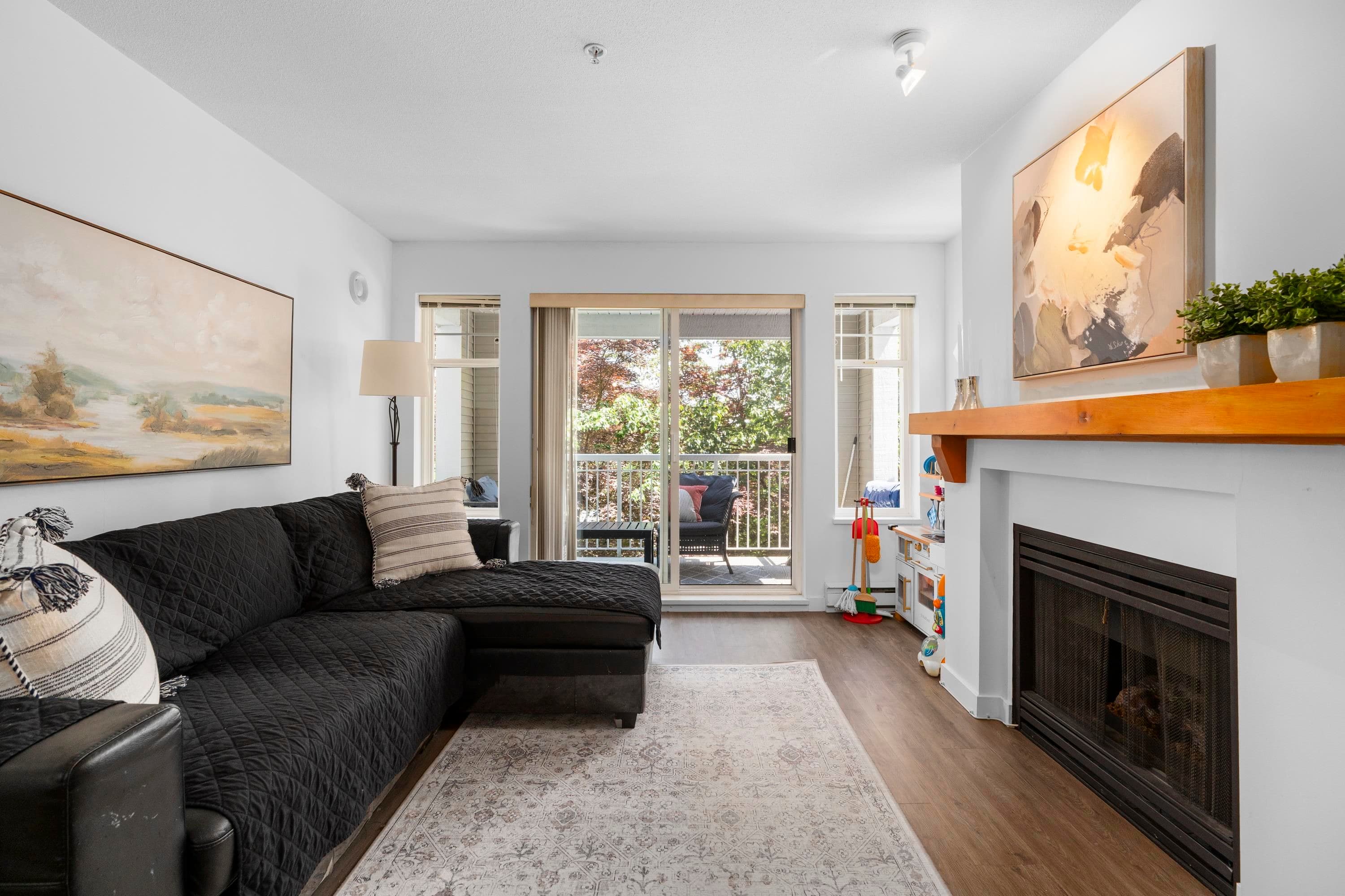 212 - 1432 Parkway Boulevard, Coquitlam, V3E 3L9 — photo 1