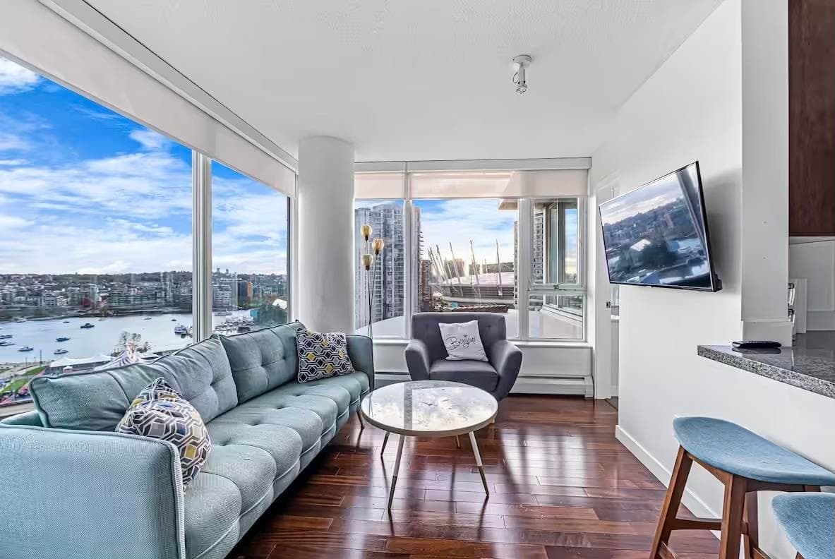 2202 - 688 Abbott Street, Vancouver, V6B 0B9 — photo 1