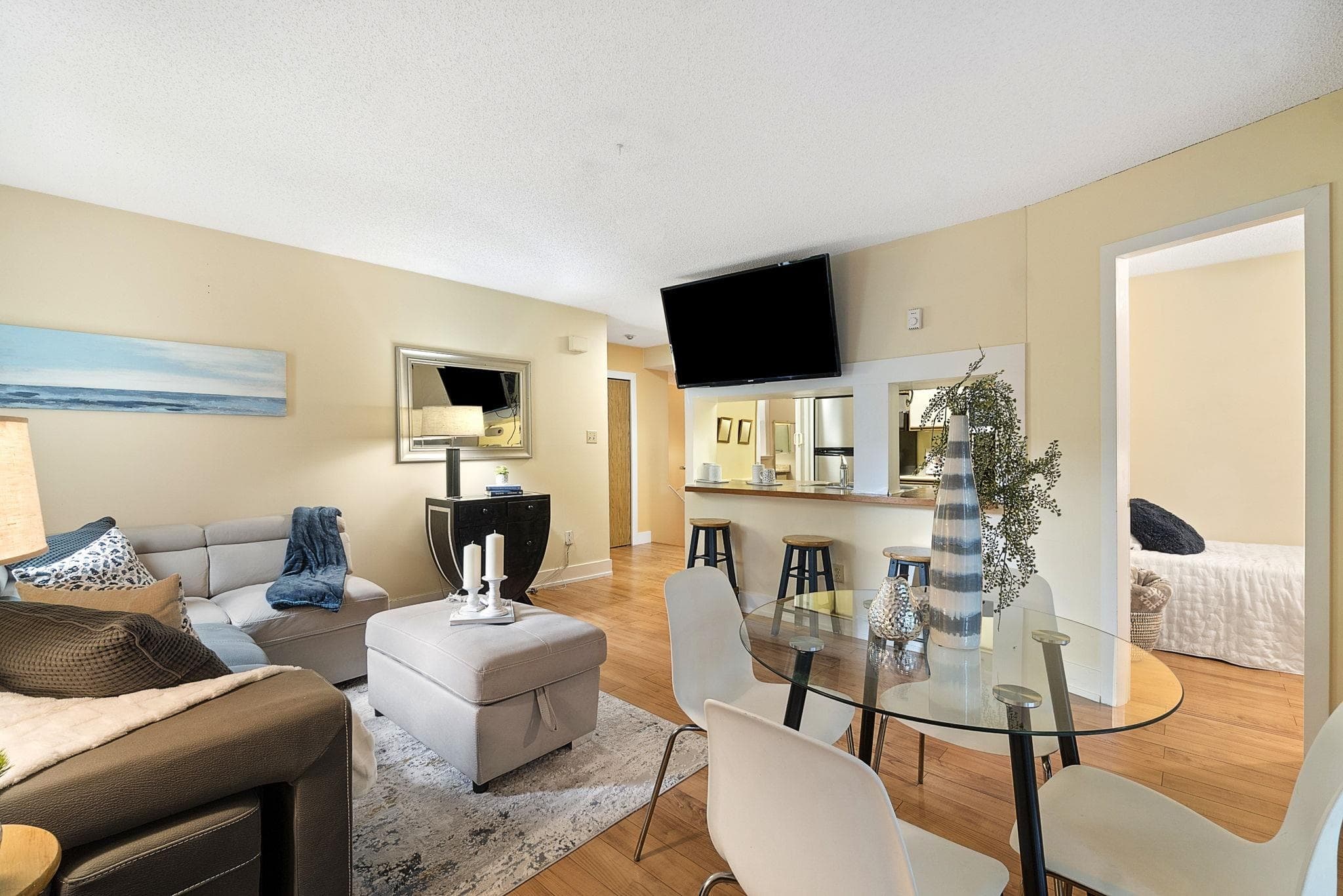 18 - 385 Ginger Drive, New Westminster, V3L 5L6 — photo 1