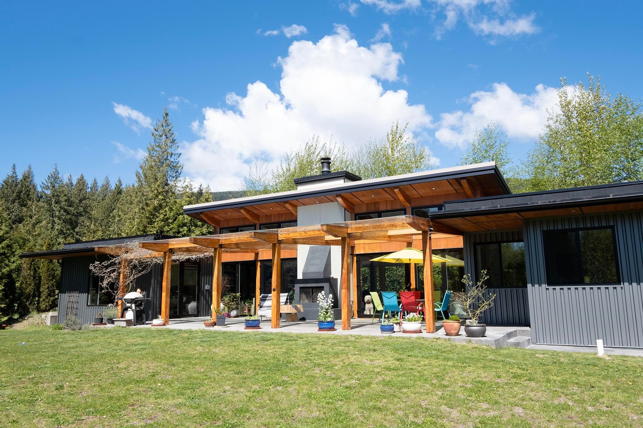996 Reed Road, Gibsons, V0N 1V7 — photo 2