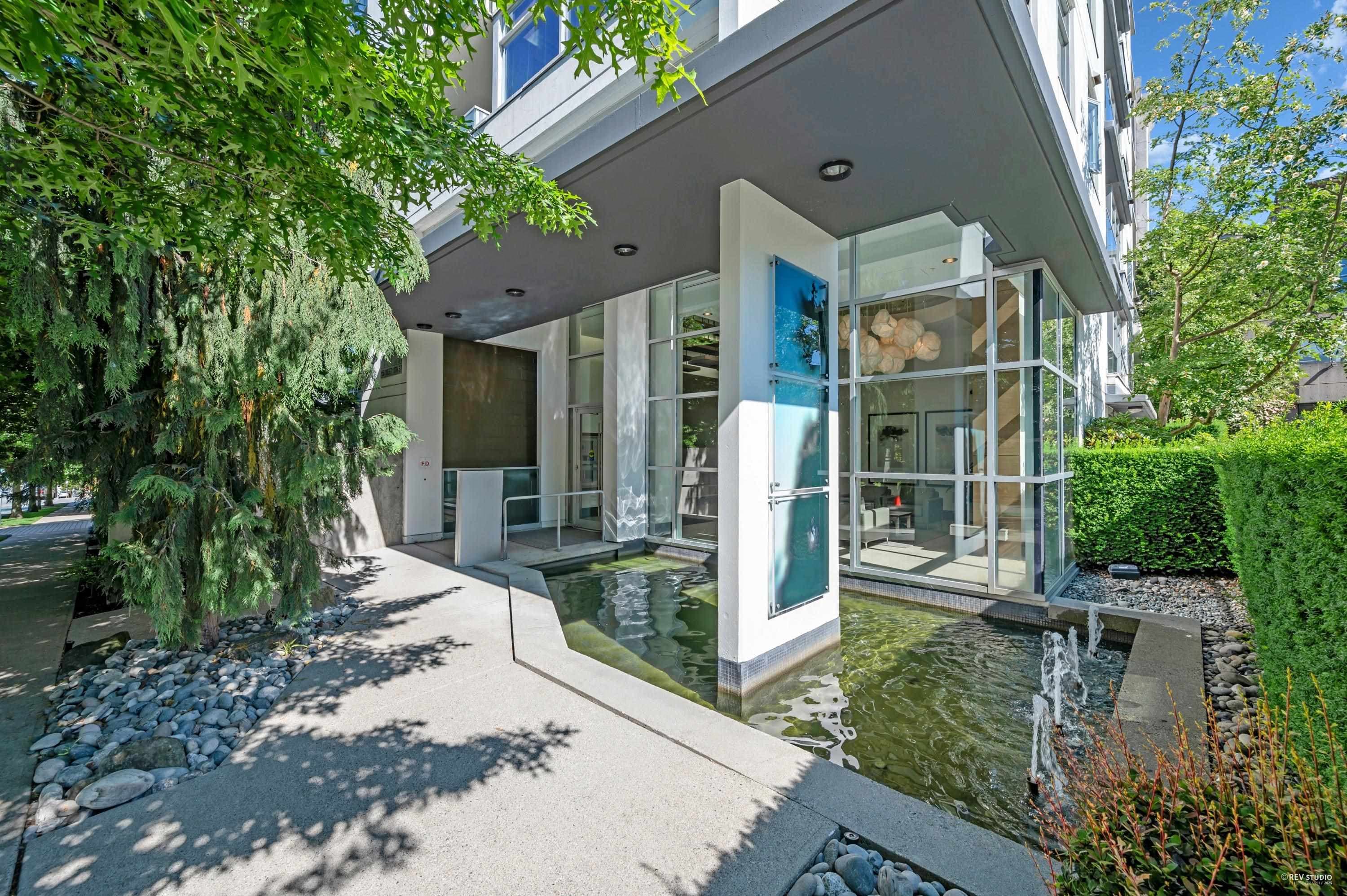 1108 - 158 W 13 Street, North Vancouver