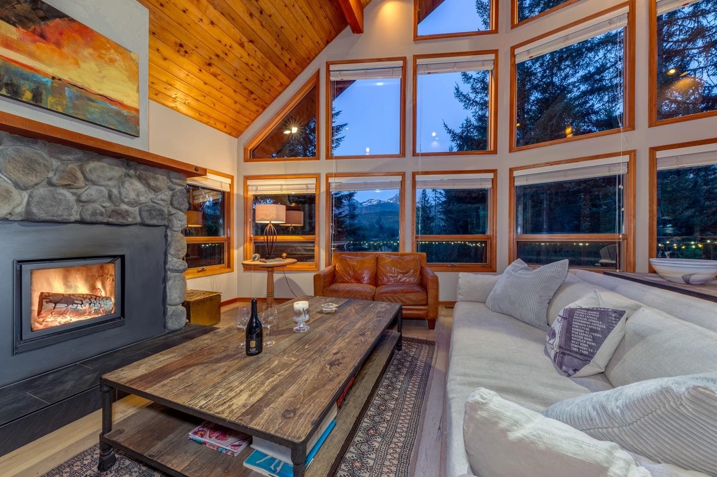 8505 Matterhorn Drive, Whistler, V8E 0G1 — photo 4