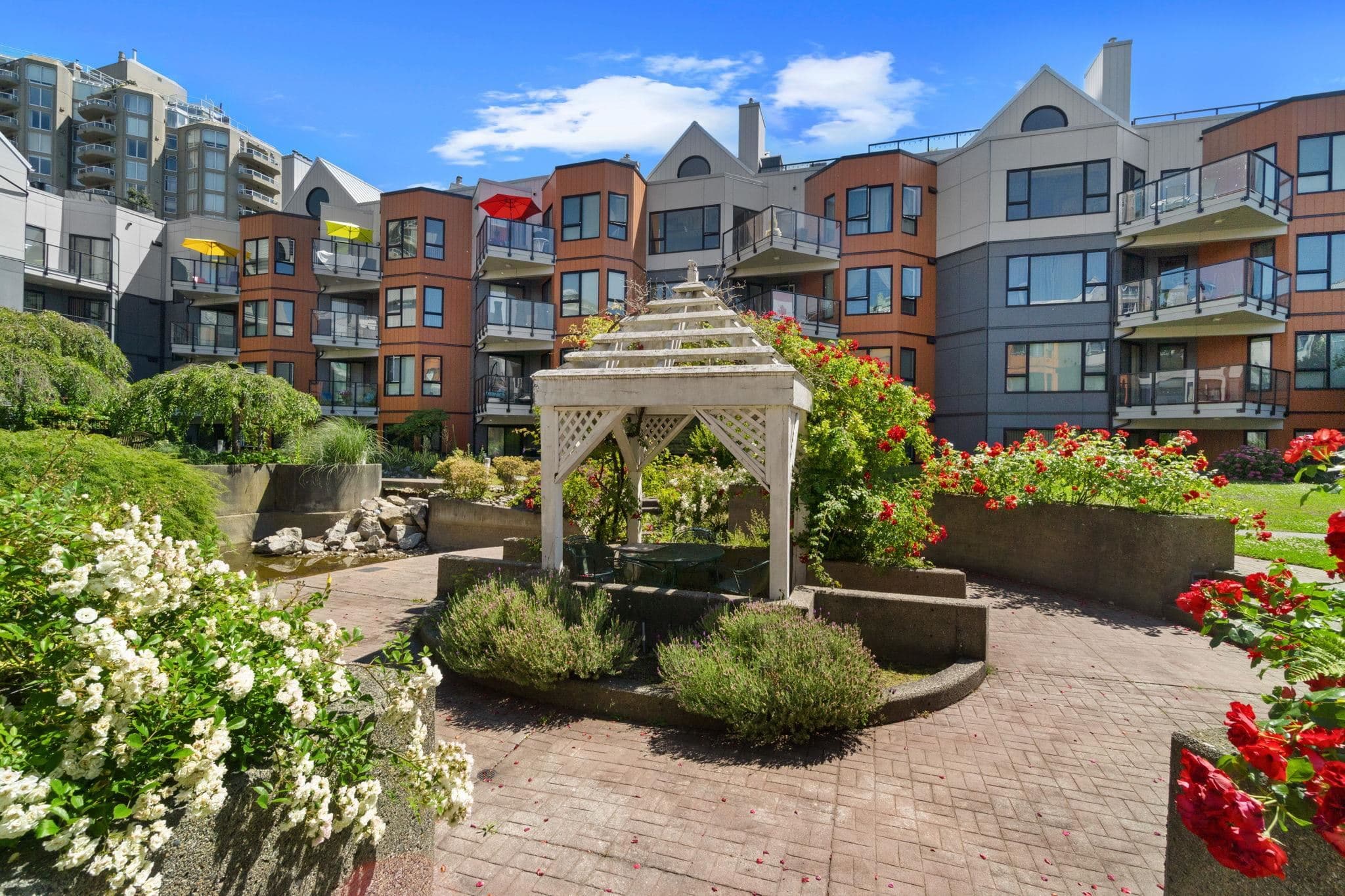 116 - 1150 Quayside Drive, New Westminster, V3M 6E1 — photo 2