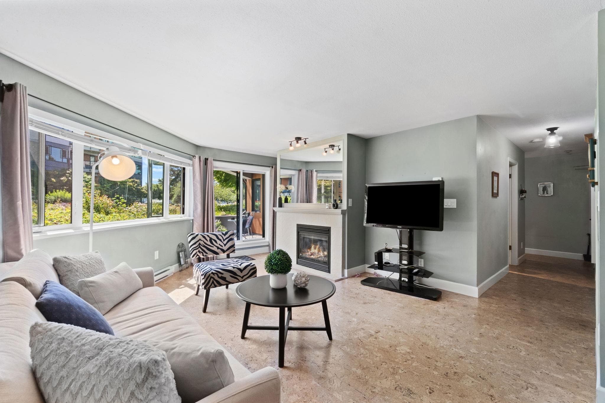 116 - 1150 Quayside Drive, New Westminster, V3M 6E1 — photo 3