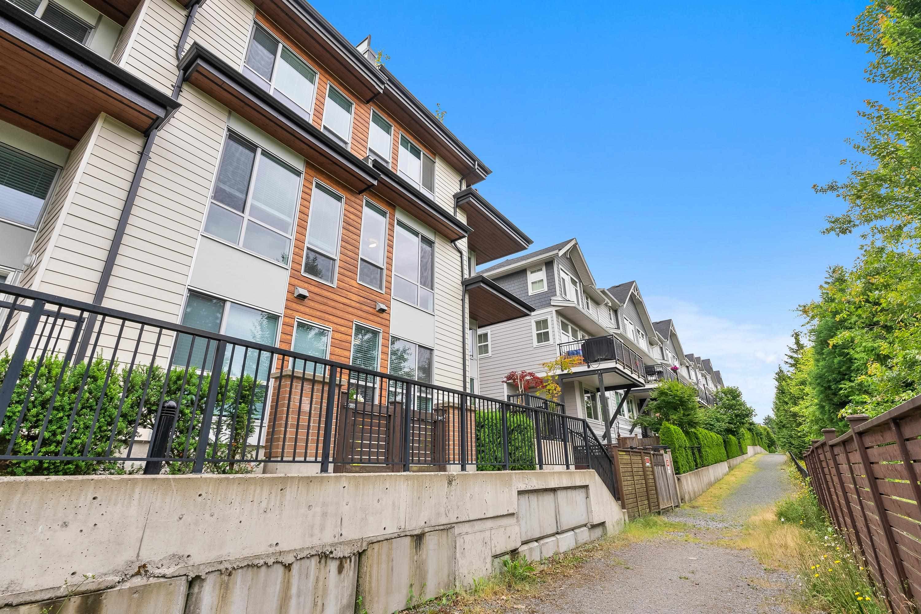 53 - 15775 Mountain View Drive, Surrey, V3Z 0W7 — photo 4