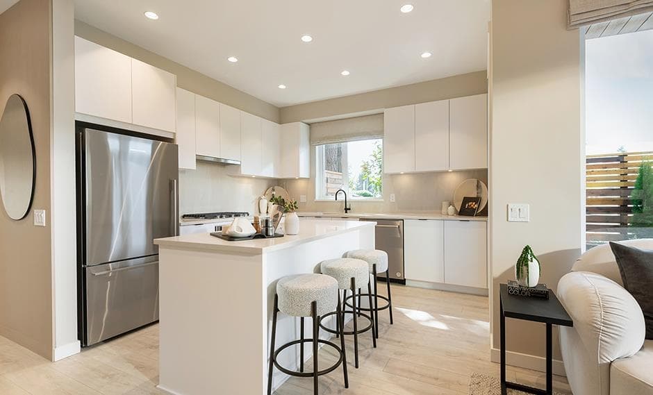 318 - 2388 152a Street, Surrey, V0V 0V0 — photo 2