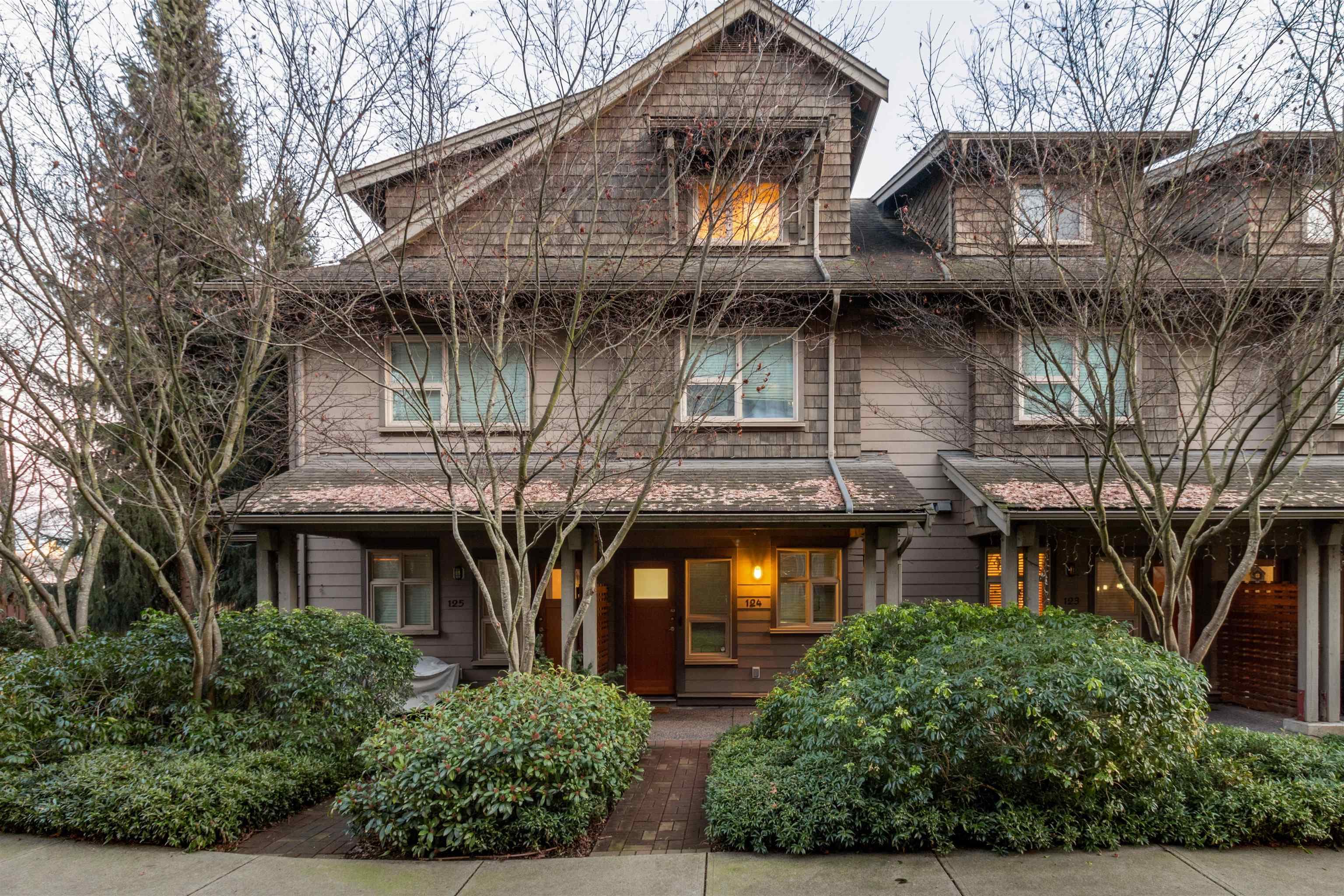 124 - 250 Salter Street, New Westminster, V3M 0B7 — photo 1