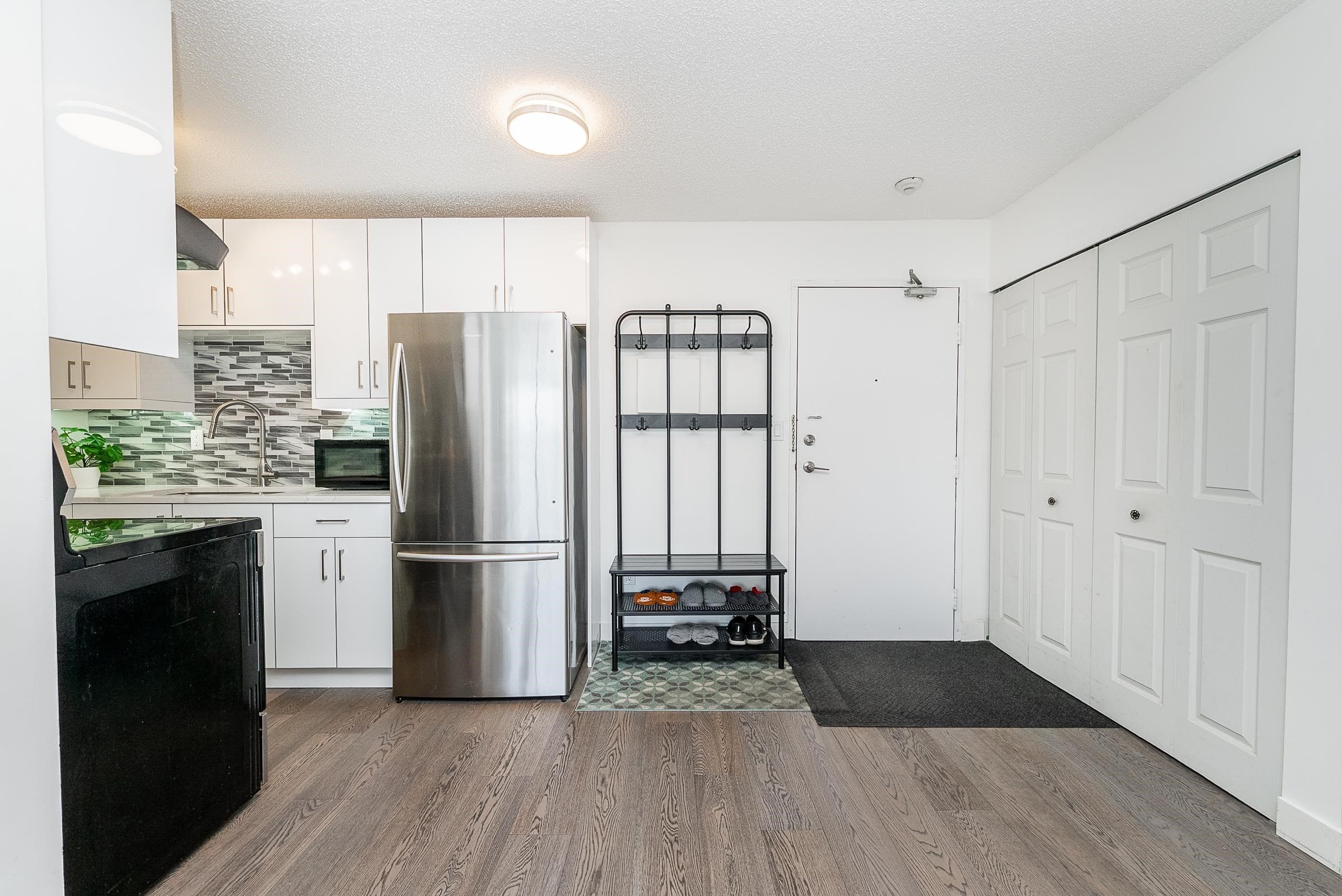 307 - 2055 Suffolk Avenue, Port Coquitlam, V3B 1H4 — photo 2