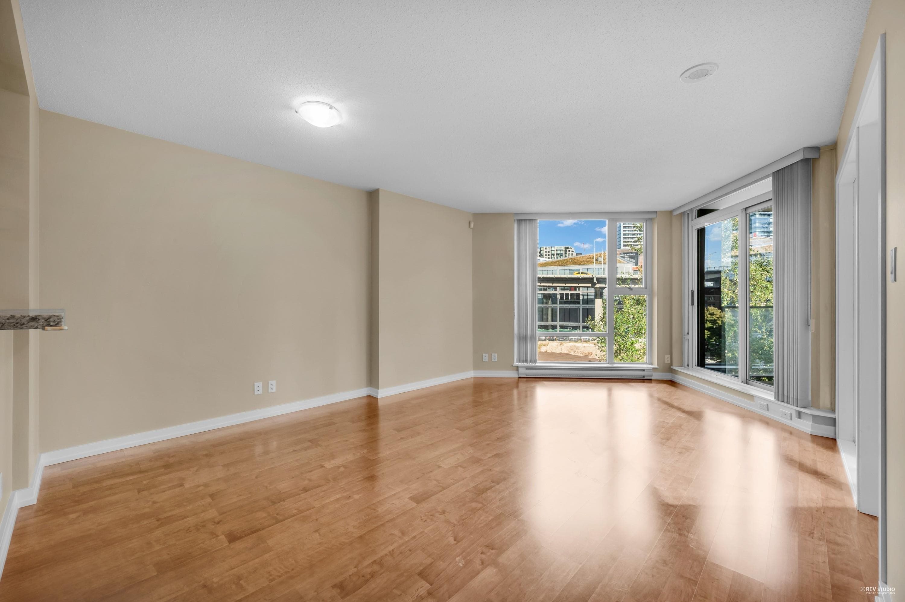607 - 583 Beach Crescent, Vancouver, V6Z 3E6 — photo 3
