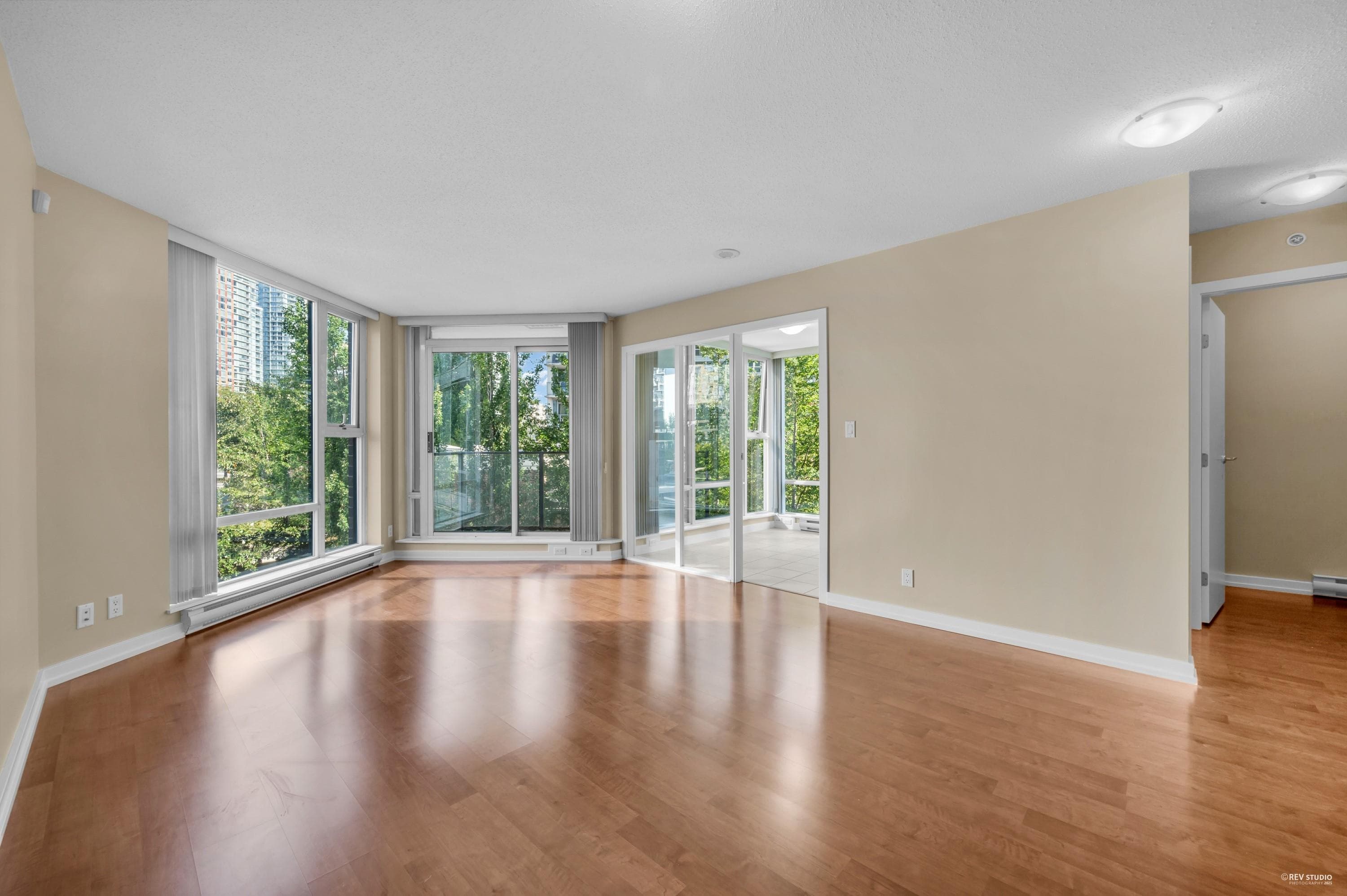 607 - 583 Beach Crescent, Vancouver, V6Z 3E6 — photo 4
